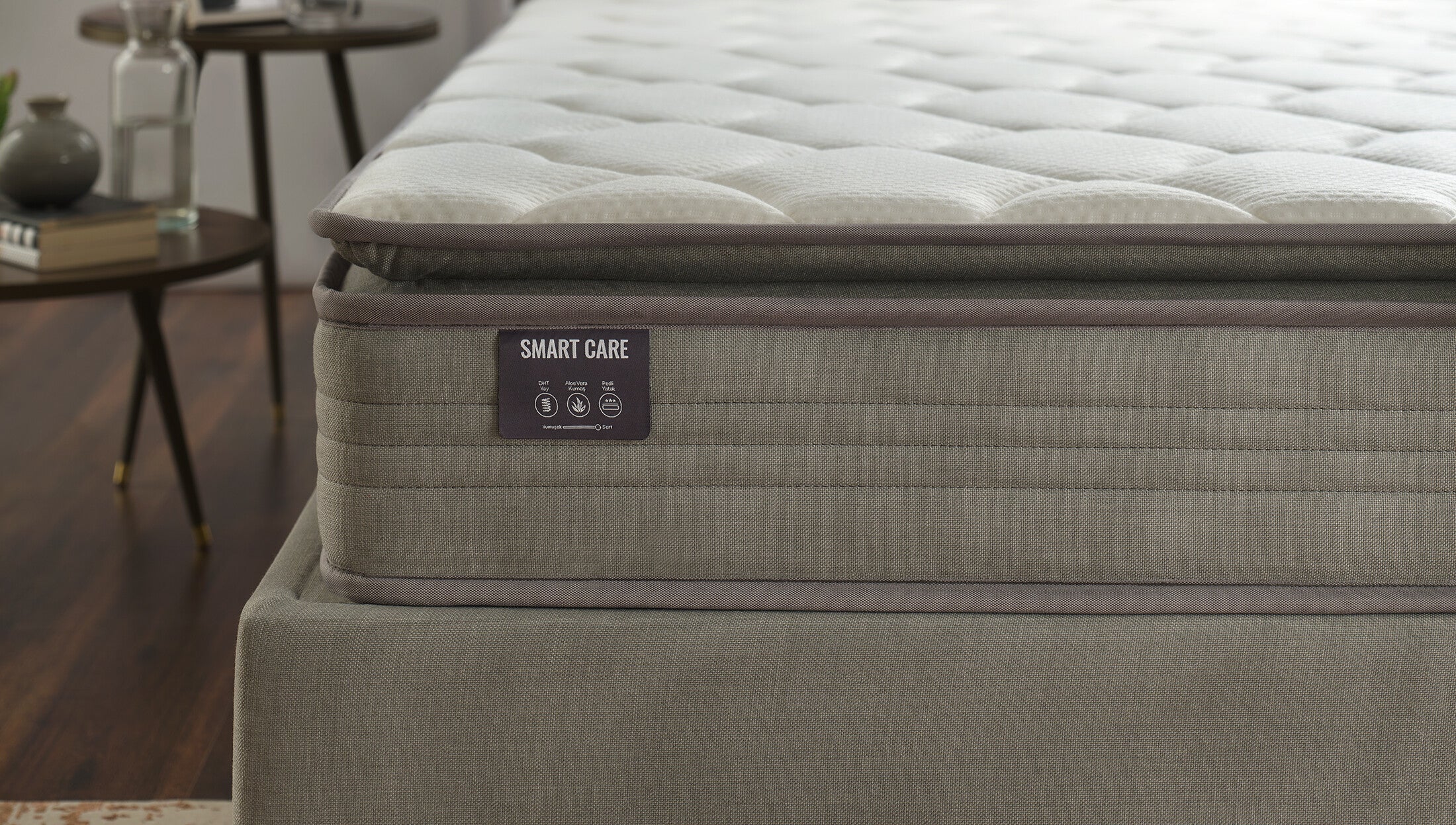 Матрак «Smart Care» + алое вера, лятна страна с естествен памук и зимна - с вълна Woolmark, с DHT пружинна система, 25 см