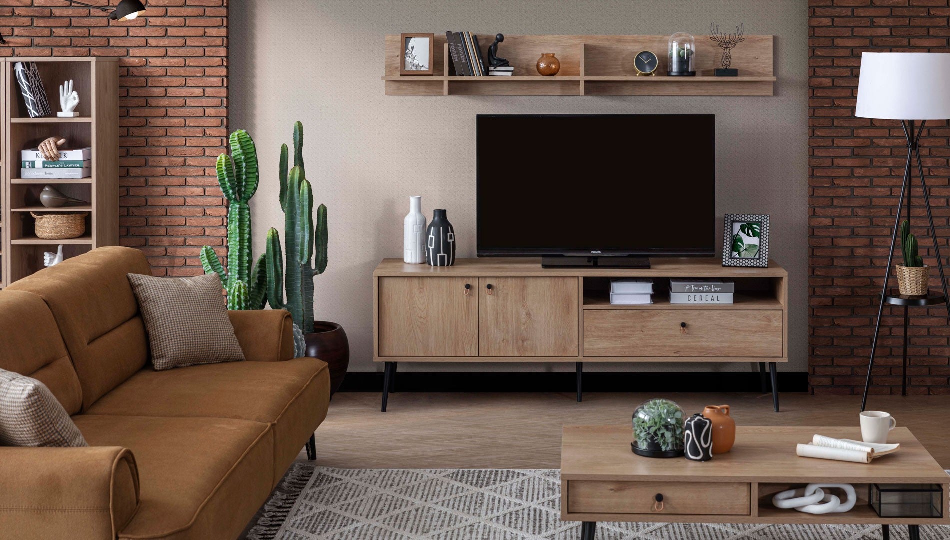 ТВ секция «Plus»