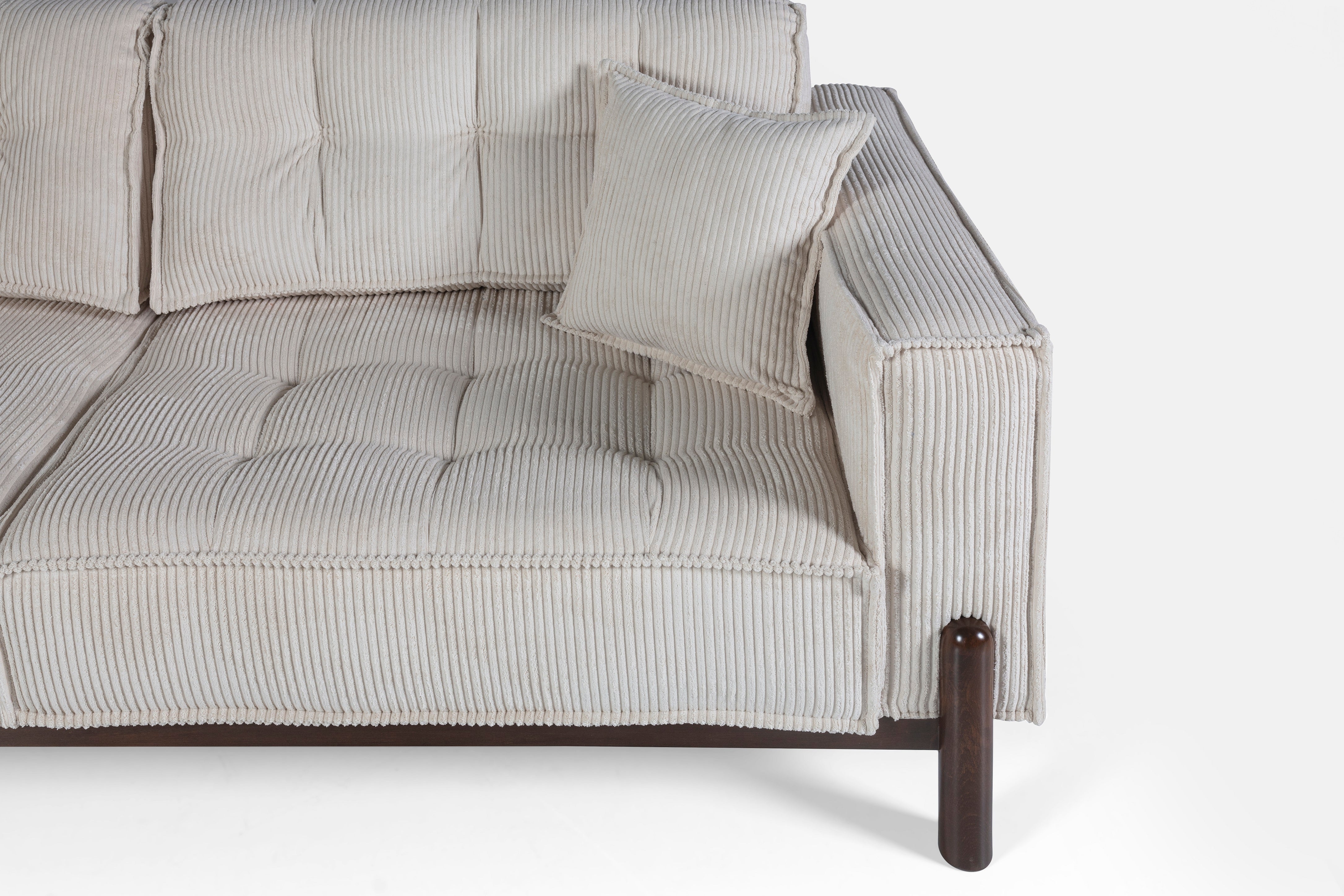 Триместен диван «Pamukkale» + 2 декоративни възглавници, ширина 233см