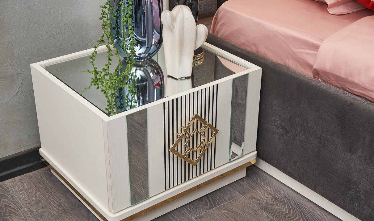 Нощно шкафче Maya Generation