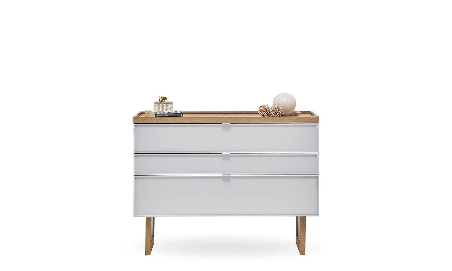 Скрин «Puerta» с три чекмеджета, размер 113х86х49см