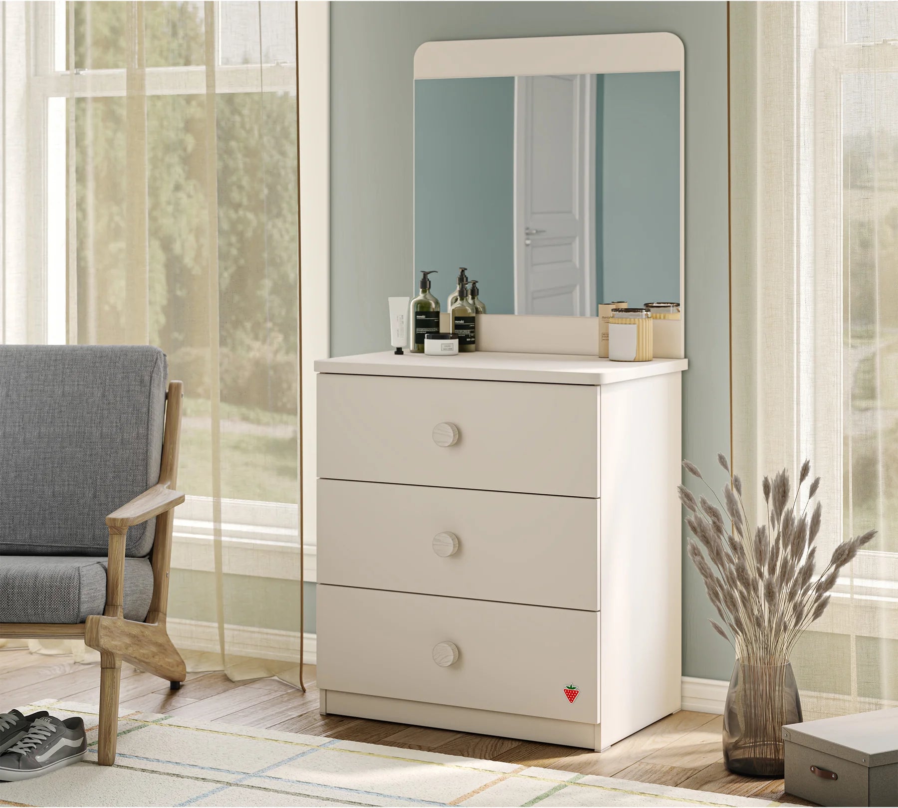 Скрин «Varia» с три чекмеджета, размер 73х75х43см