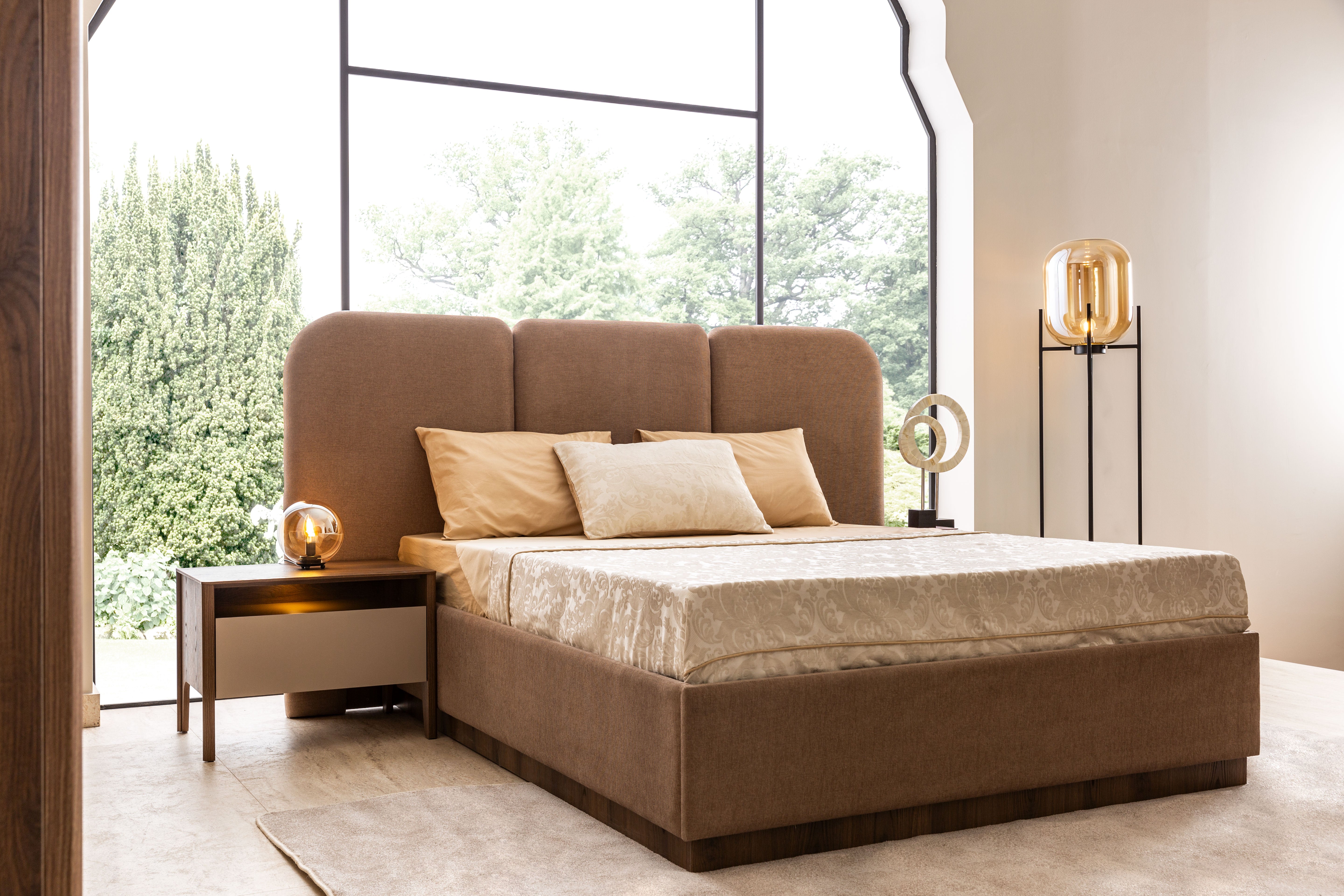 Тапицирано легло «Tilsim» с място за съхранение, повдигащ механизъм