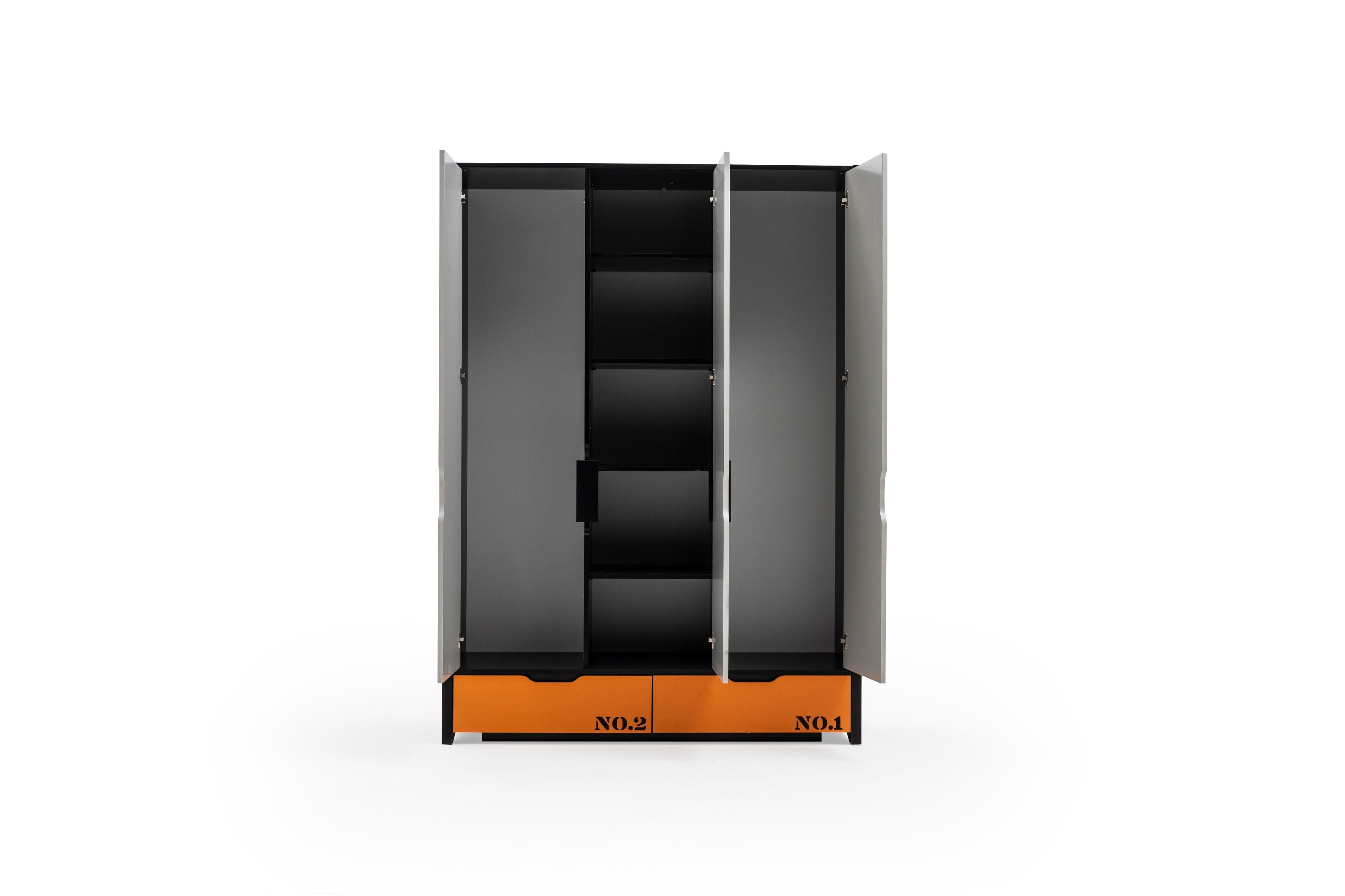 Трикрилен гардероб «Belen» - ширина 150см