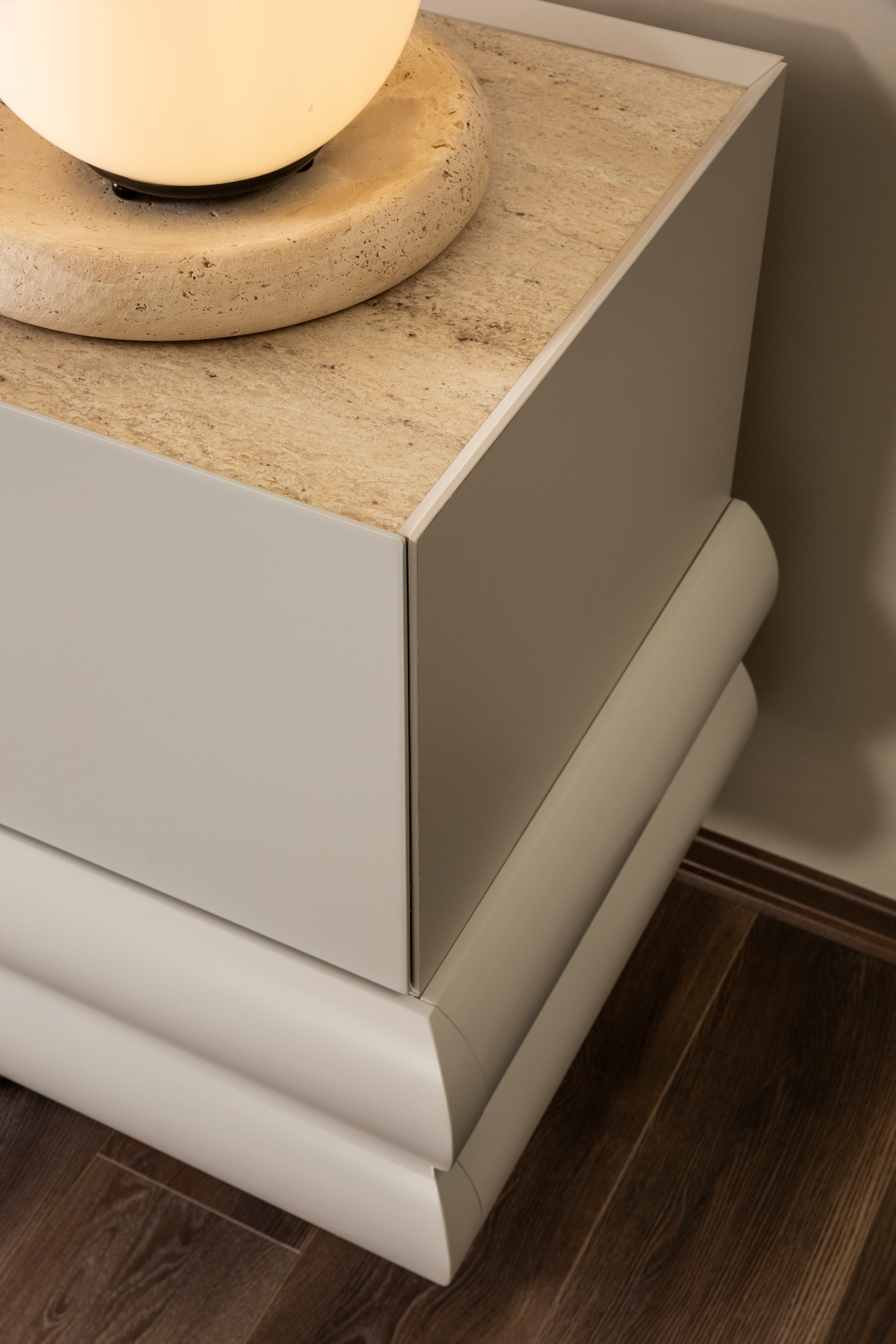 Бюфет «Milas» с осем чекмеджета, размер 218х82х53см