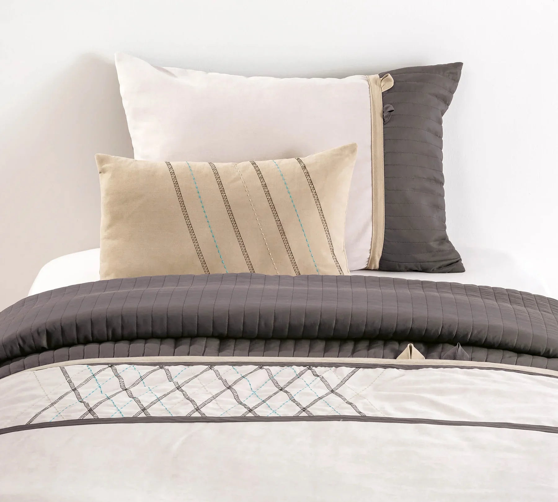 Покривало за легло «Cool» + калъфка, с възглавница, размер 100-120см