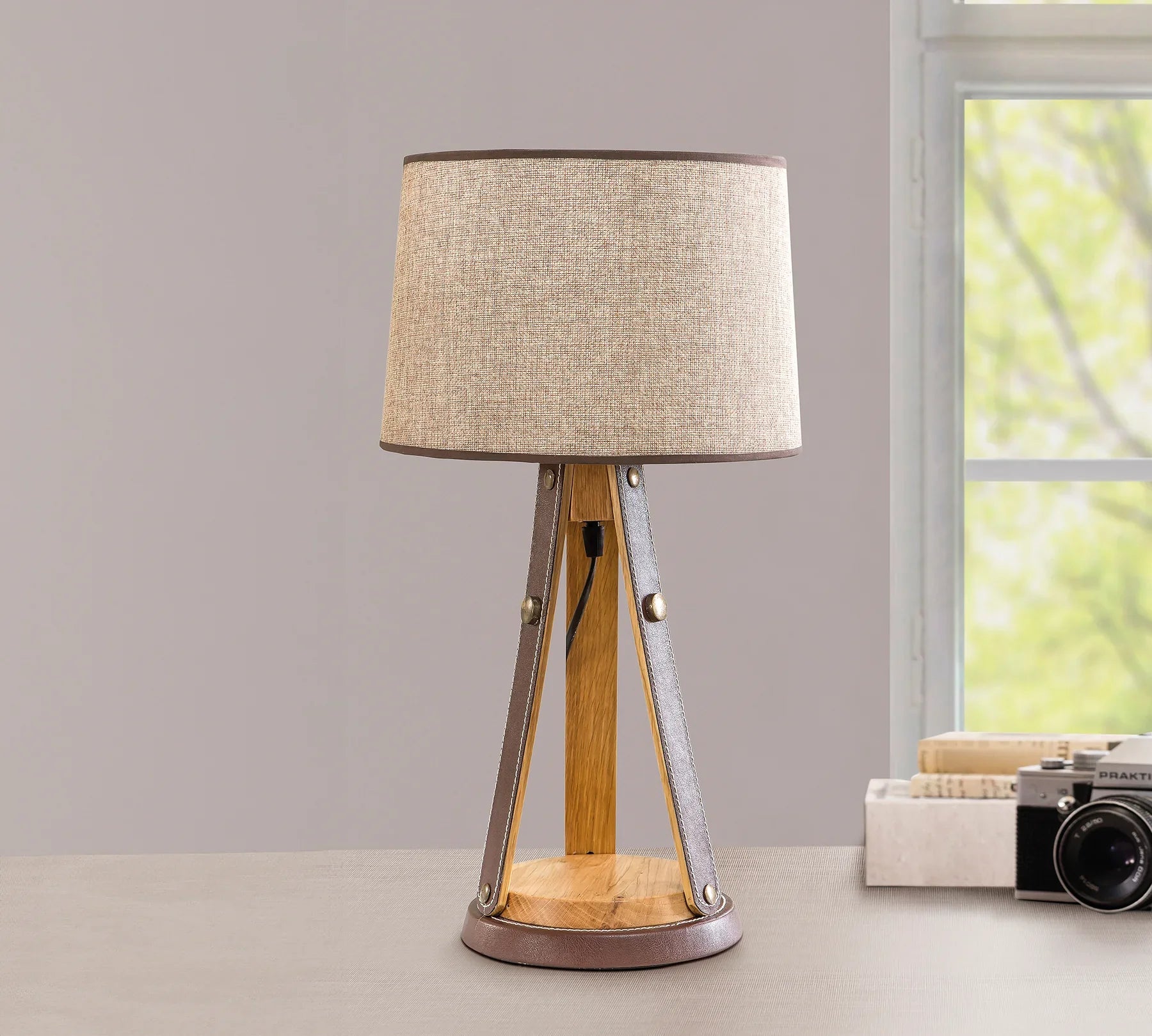 Настолна лампа «Elegans»