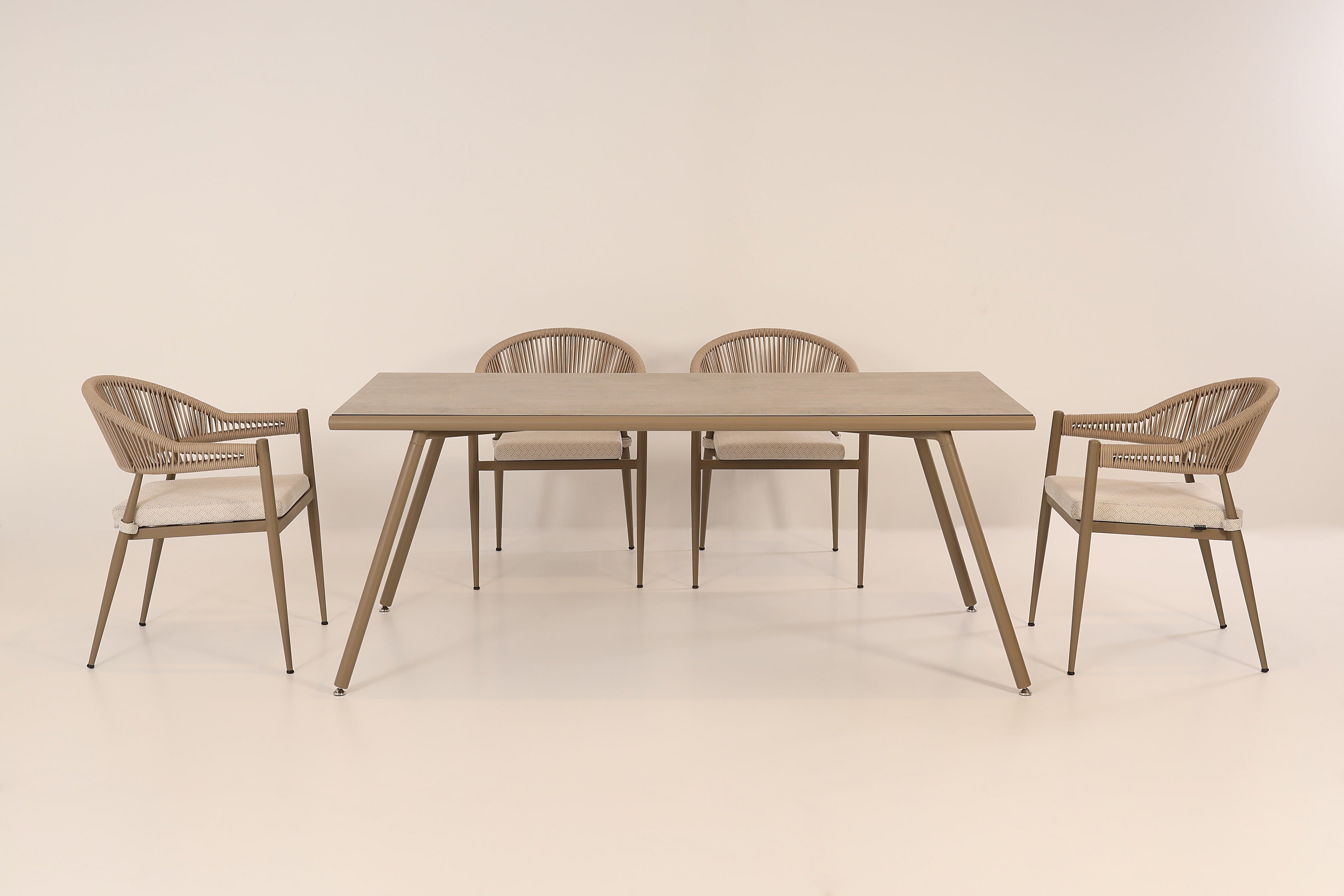 Градинска маса «Baticon» с африкански тик