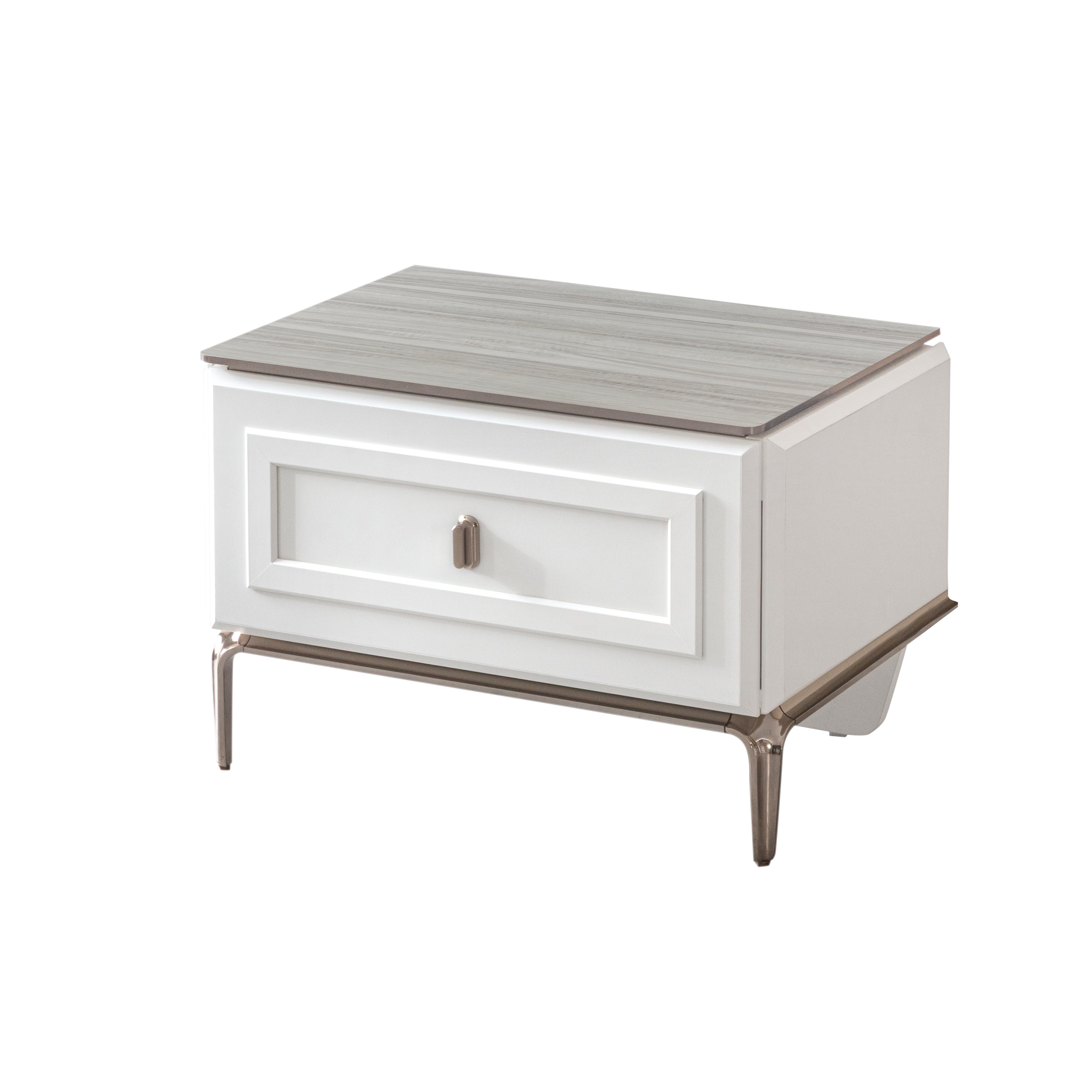 Нощно шкафче «Chloe» с размер 65х44х46см