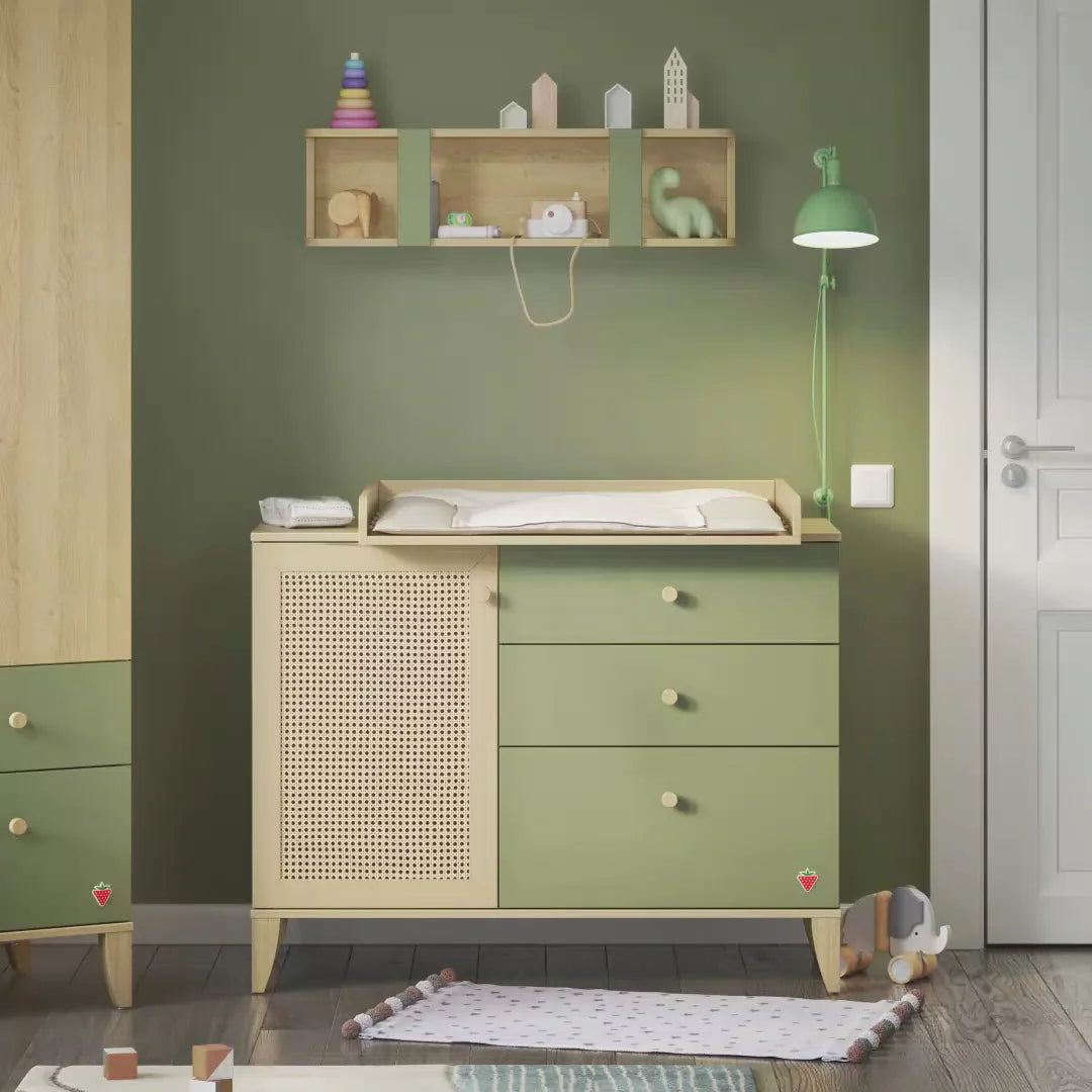 Скрин «Loof Baby» с три чекмеджета и шкаф, размер 111х87х44см