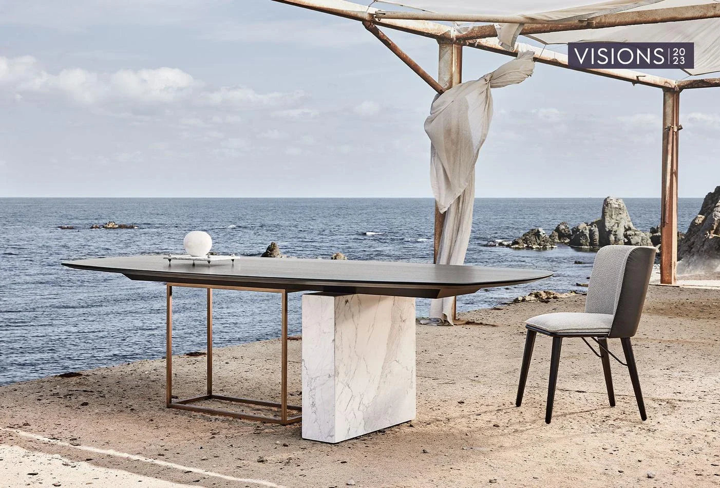 Трапезна маса «Kartum» + керамичен крак и естествен фурнир, размер 260х77х116см