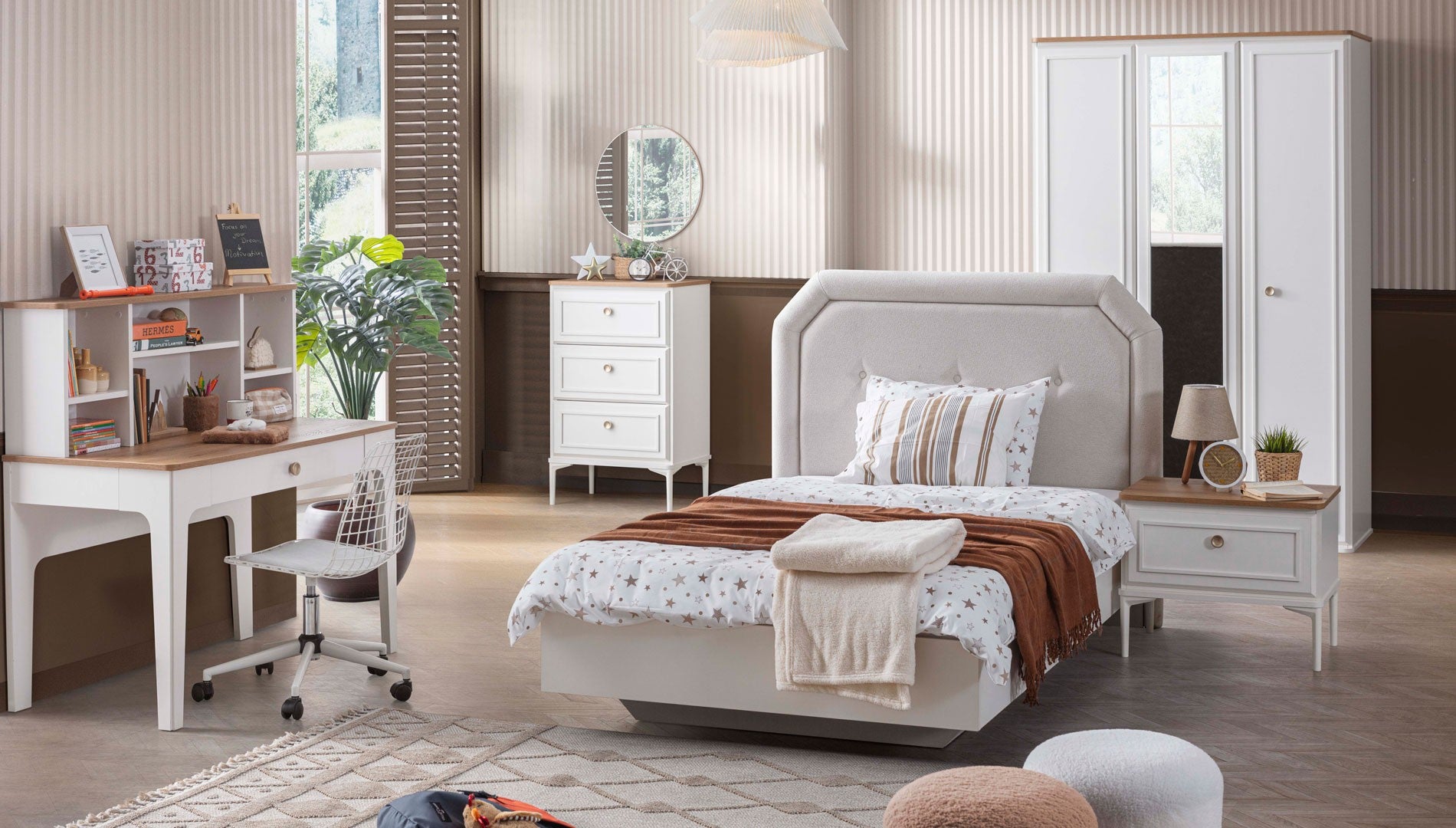 Скрин «Modern country Teen» + огледало , с три чекмеджета, размер 65х105х45см