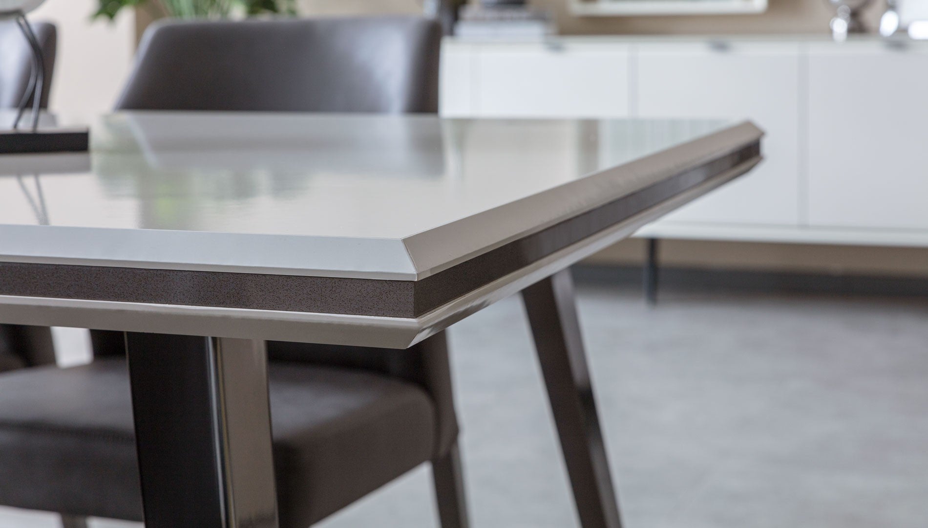 Трапезна разтегателна маса «Sirius» с размер 160х78х90см