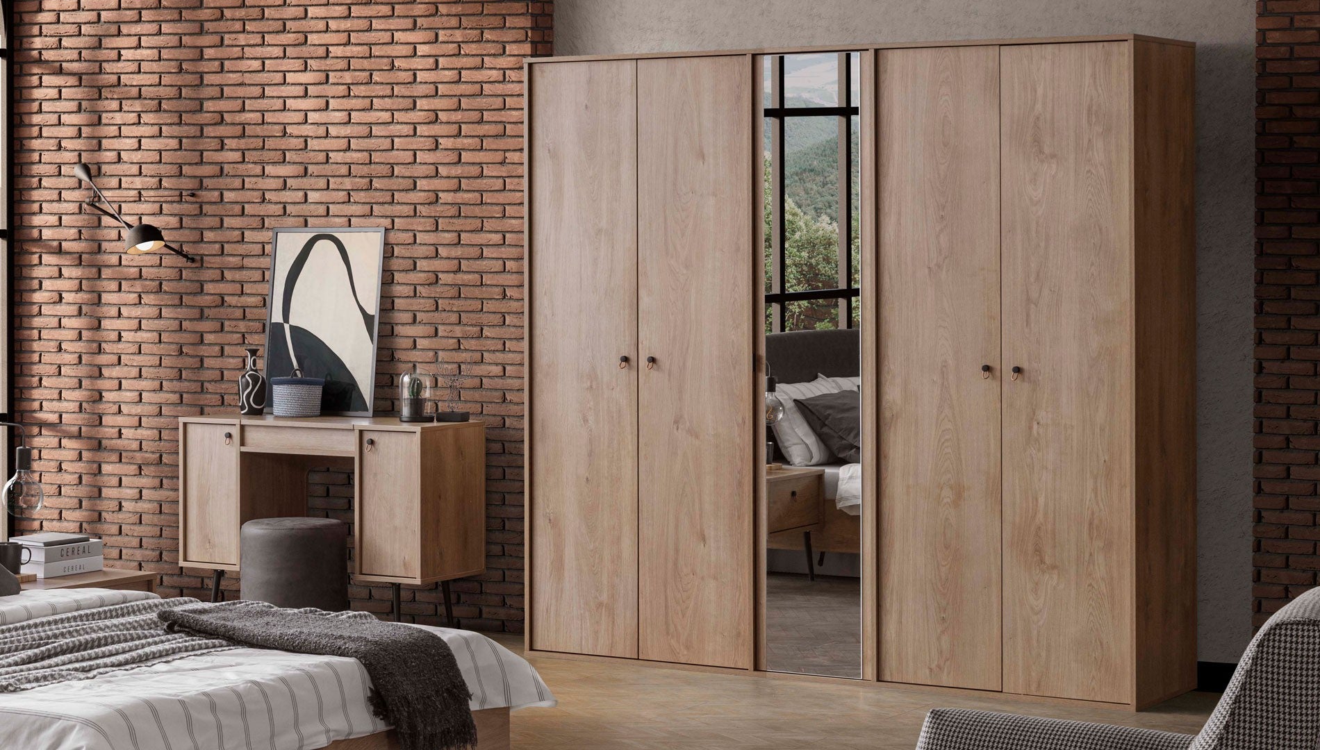 Модулен гардероб «Plus» - 4 модула, огледална и ПДЧ врати