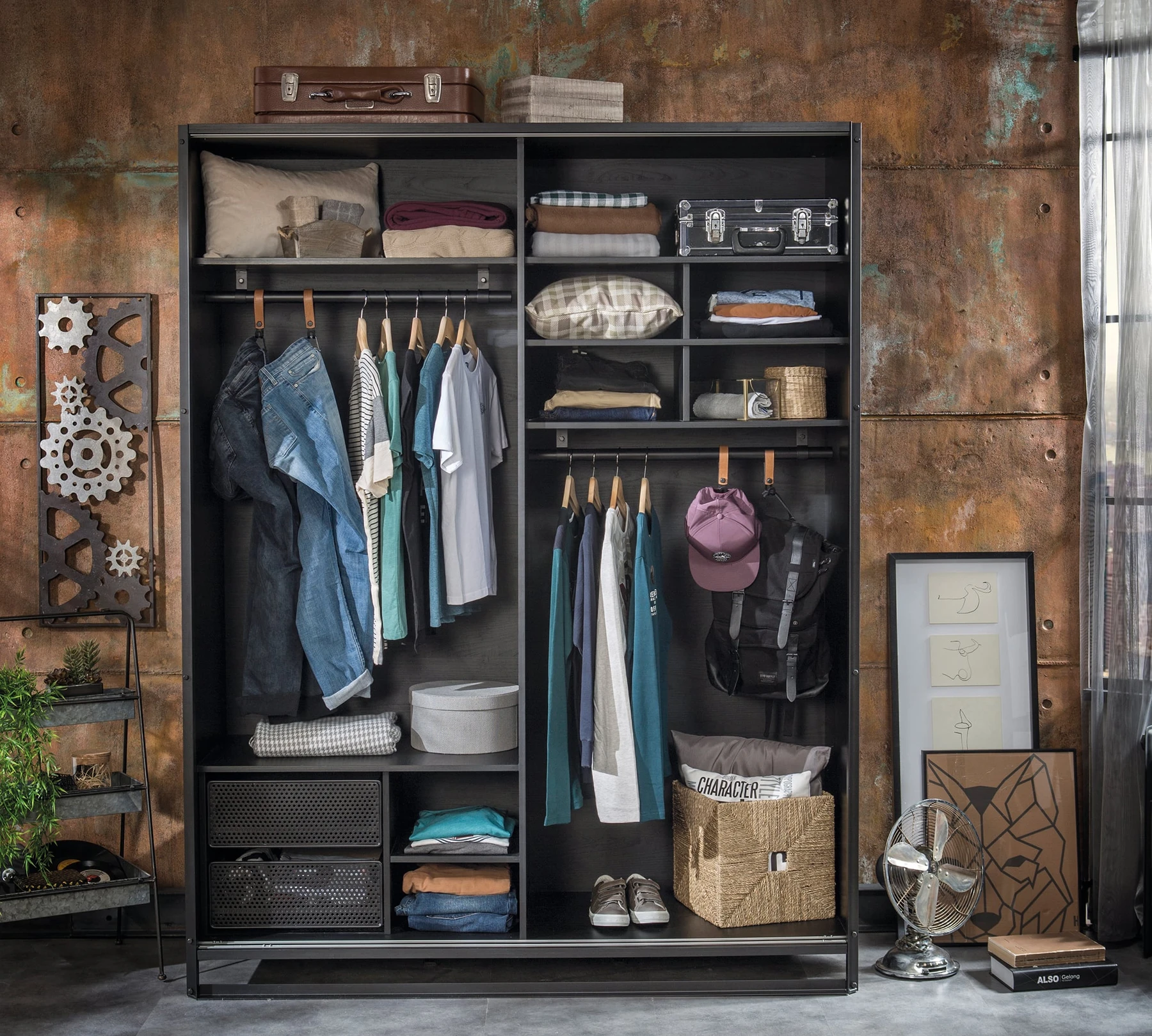 Гардероб с плъзгащи врати «Dark Metal» - с ширина 162см