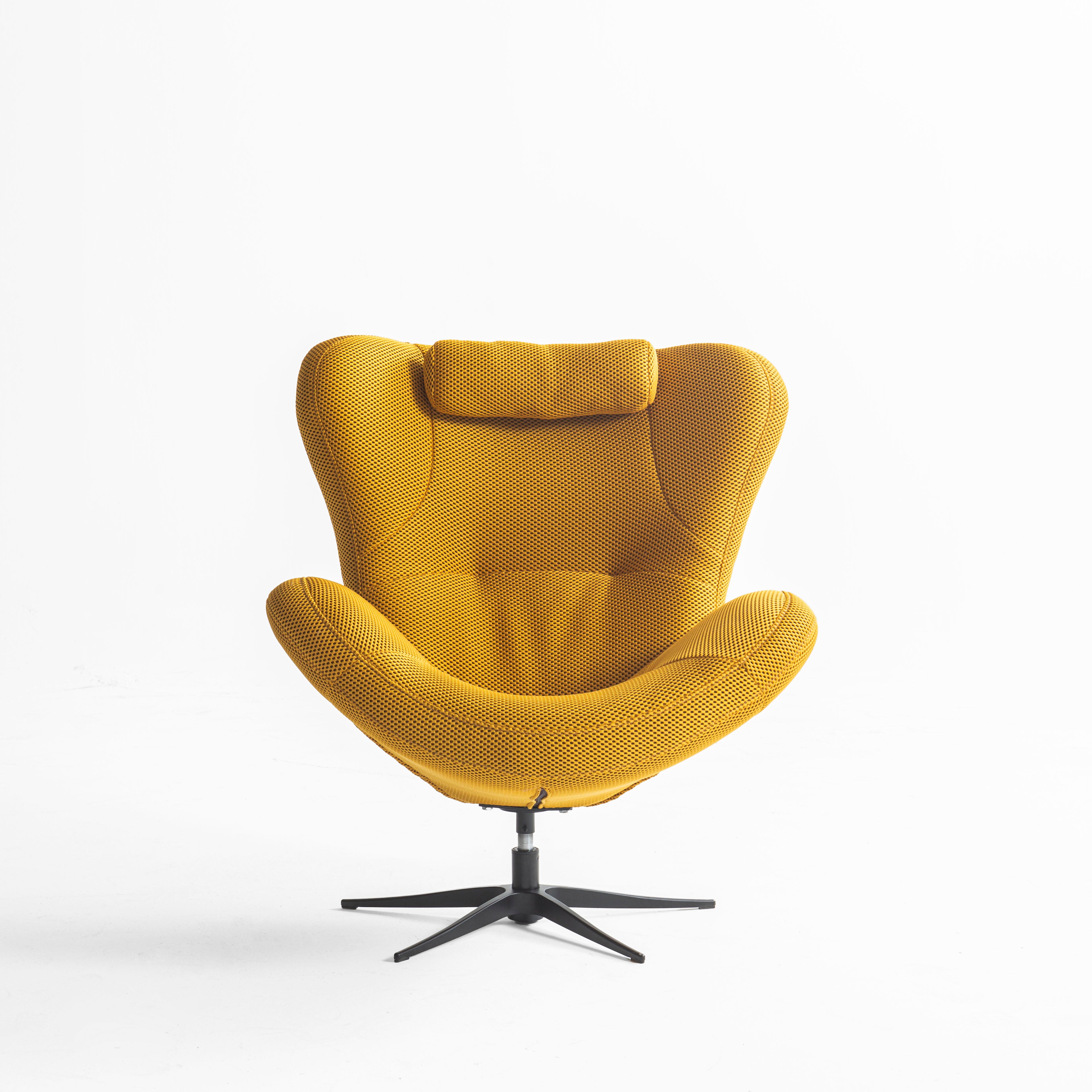 Кресло «Yonca» с въртяща се основа