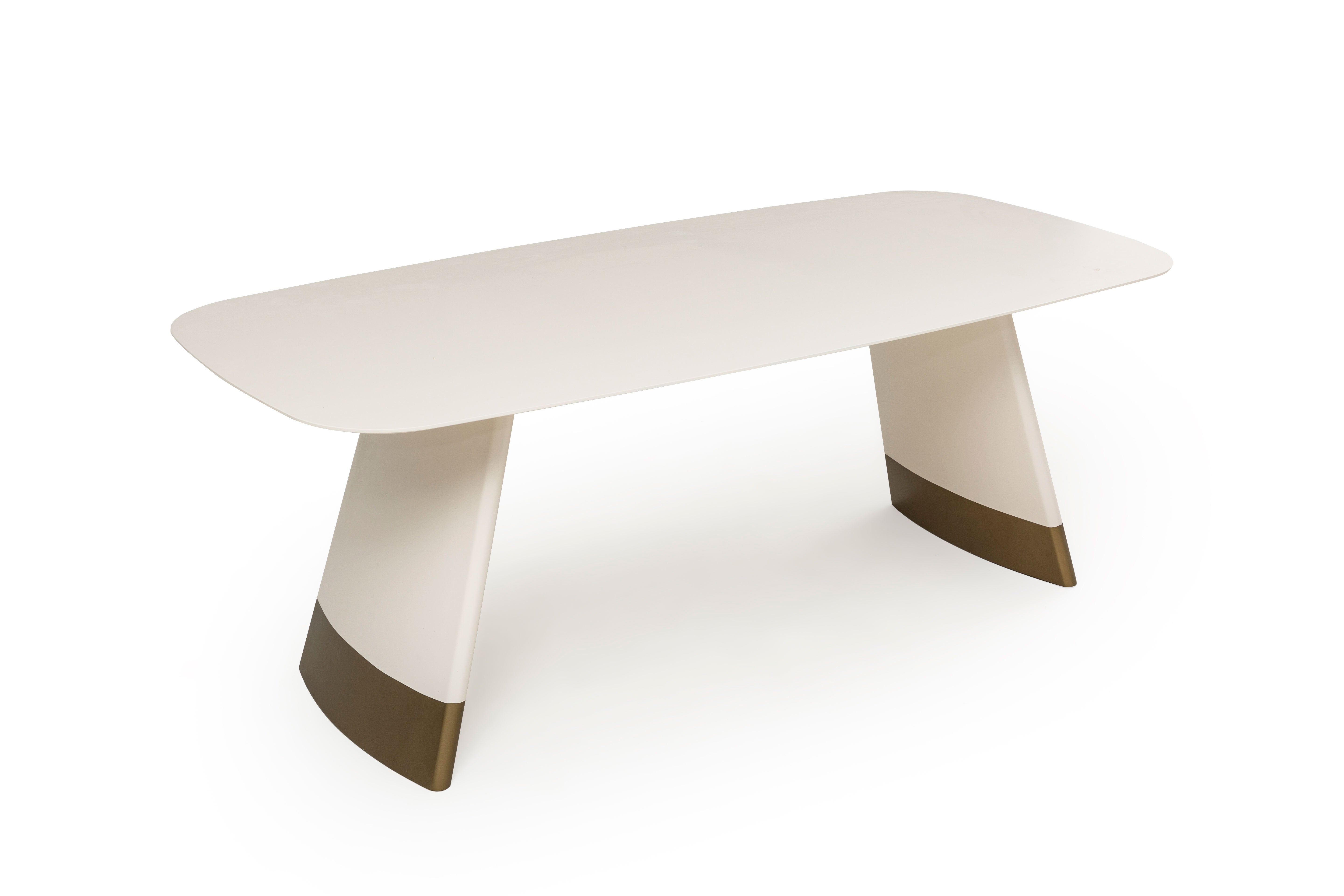 Трапезна маса «Delta Ekru Gold» + керамичен плот и естествен фурнир