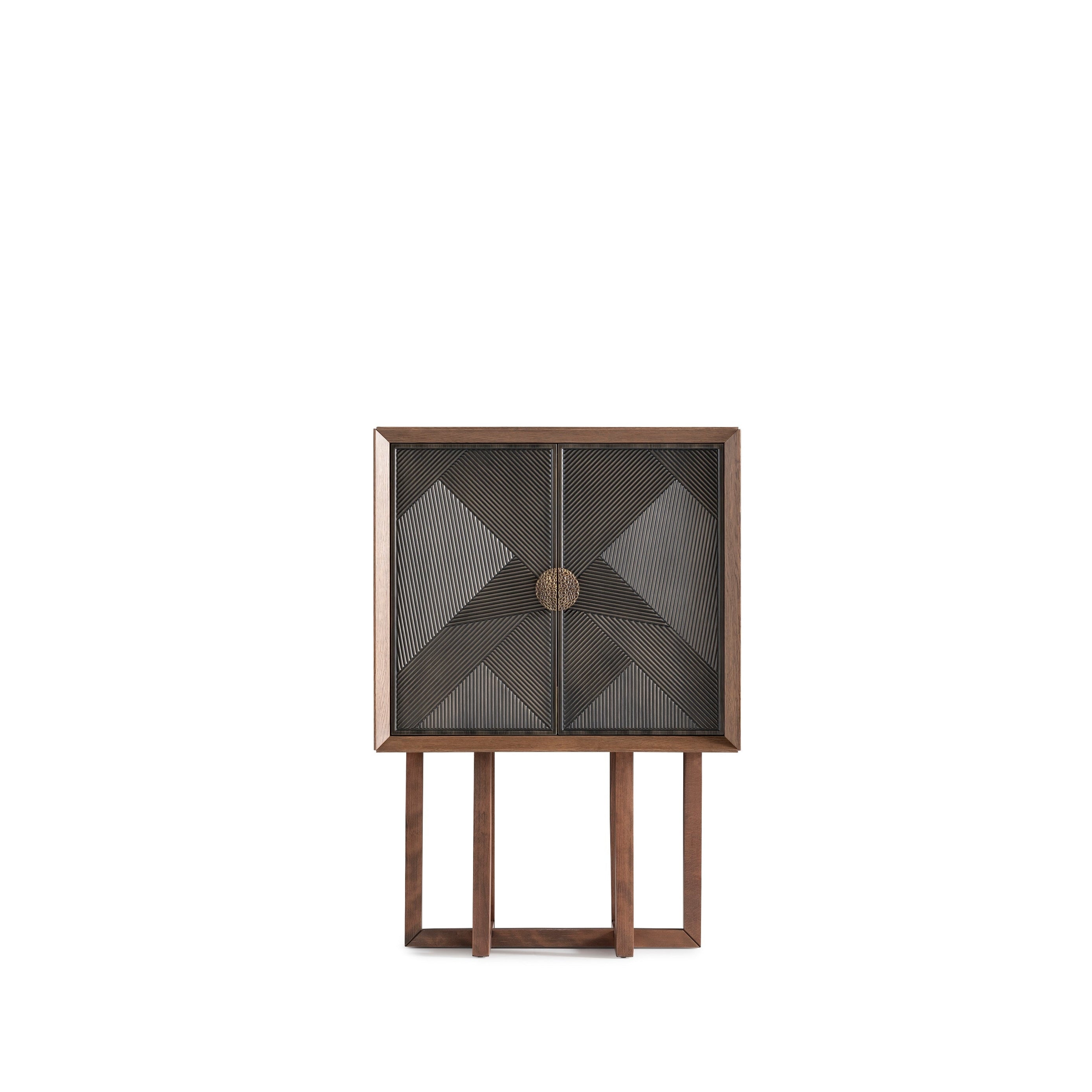 Бюфет «Cross» с естествен фурнир, два цвята, размер 102х150х48см