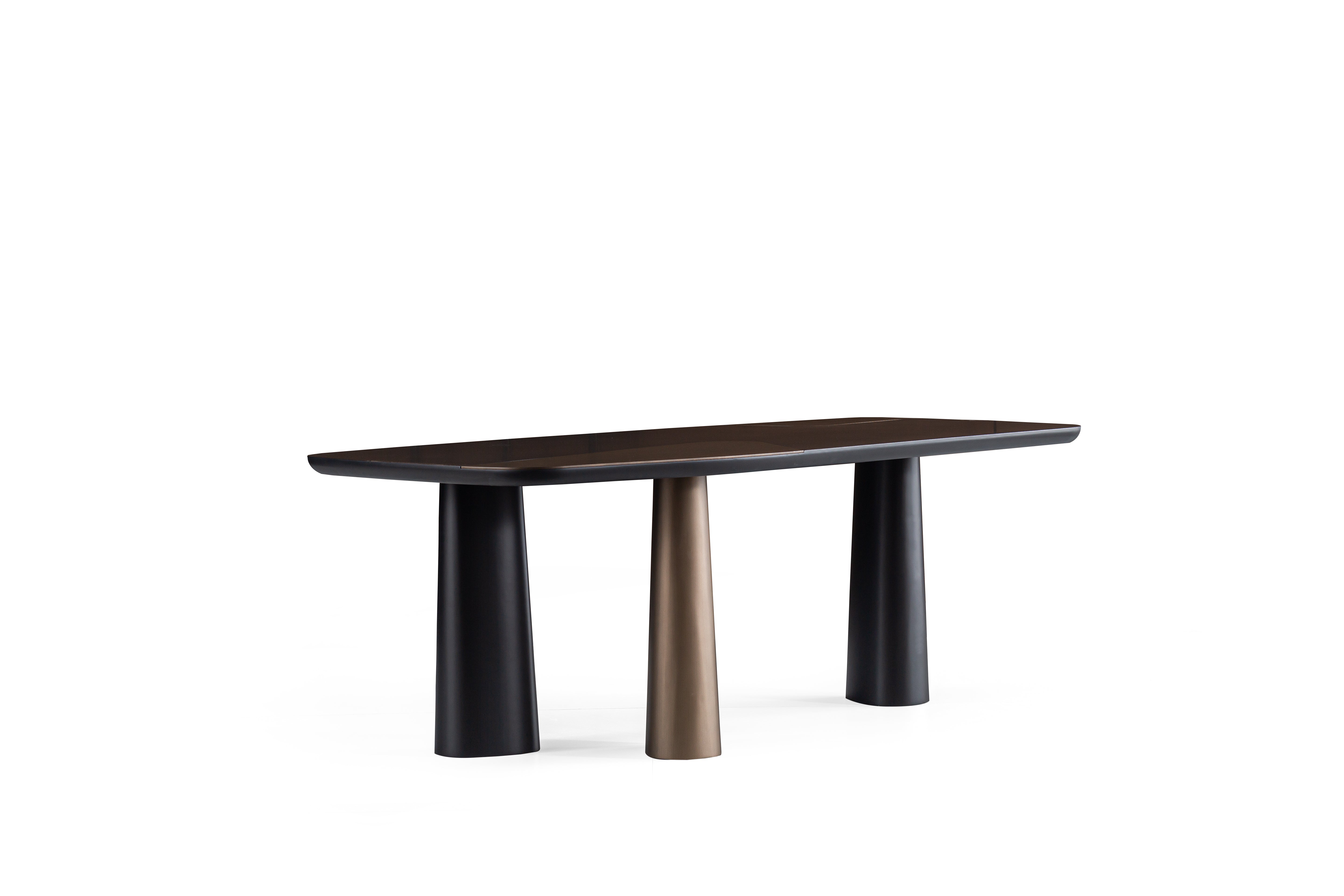 Трапезна маса «Klein» с размер 210х75х107см