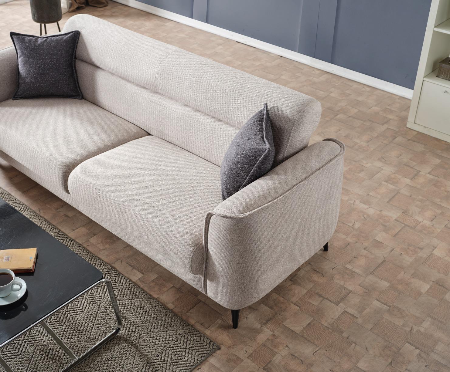 Триместен разтегателен диван «Leon» + 2 декоративни възглавници, с място за съхранение, ширина 237см