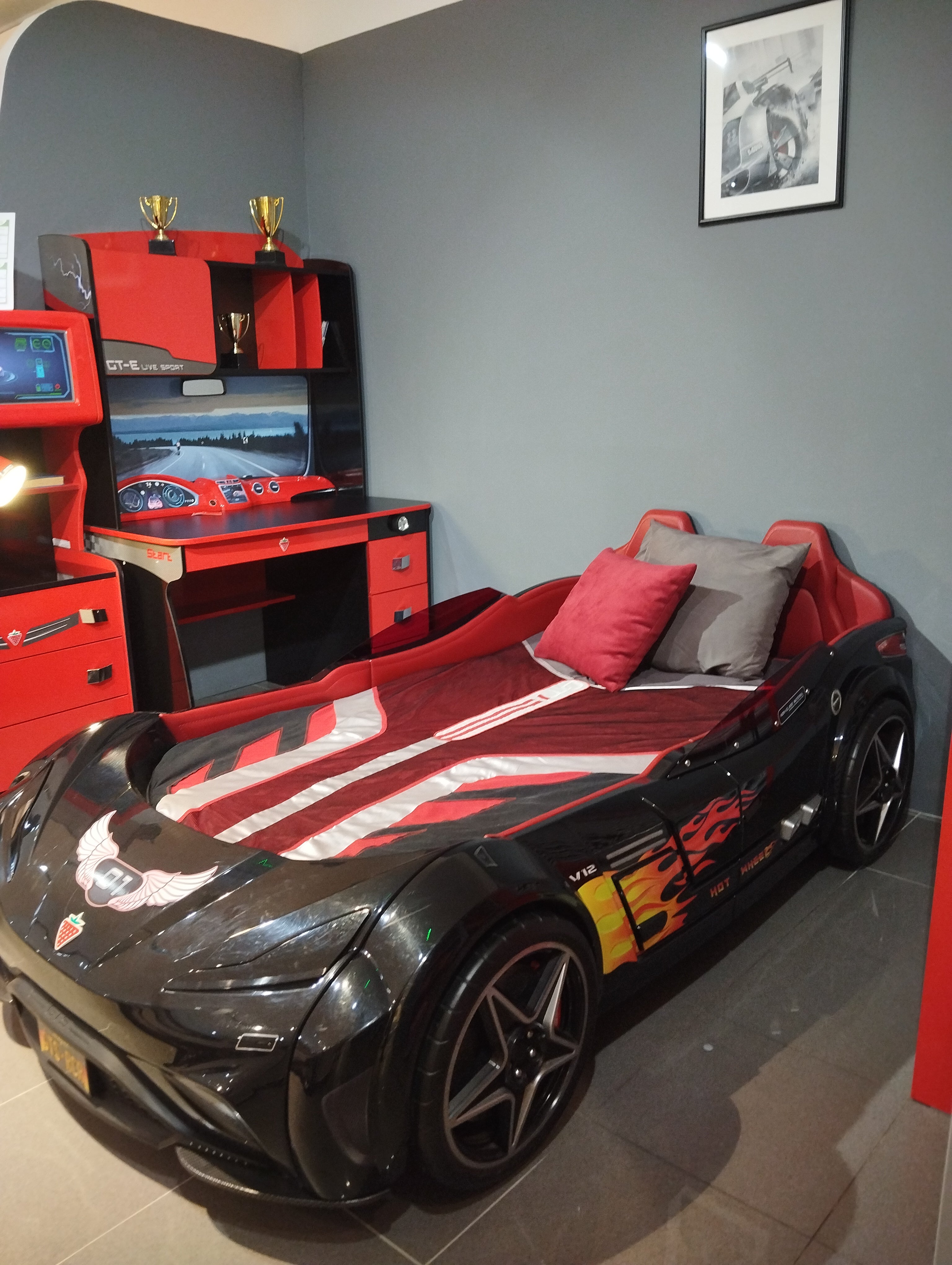 Легло кола GTS – черен цвят - Аутлет