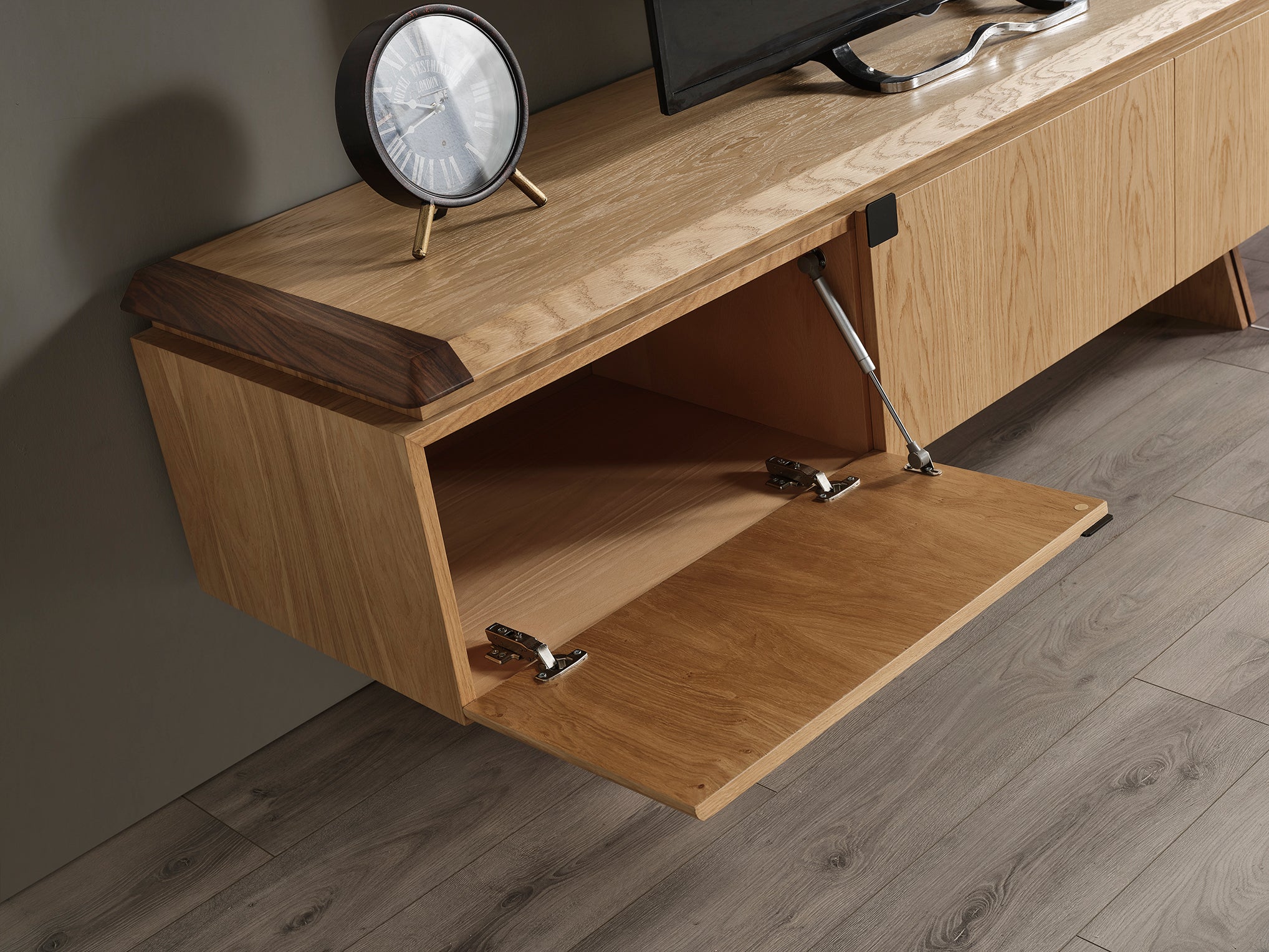 ТВ шкаф «MTV 40» с размер 208х62х49см