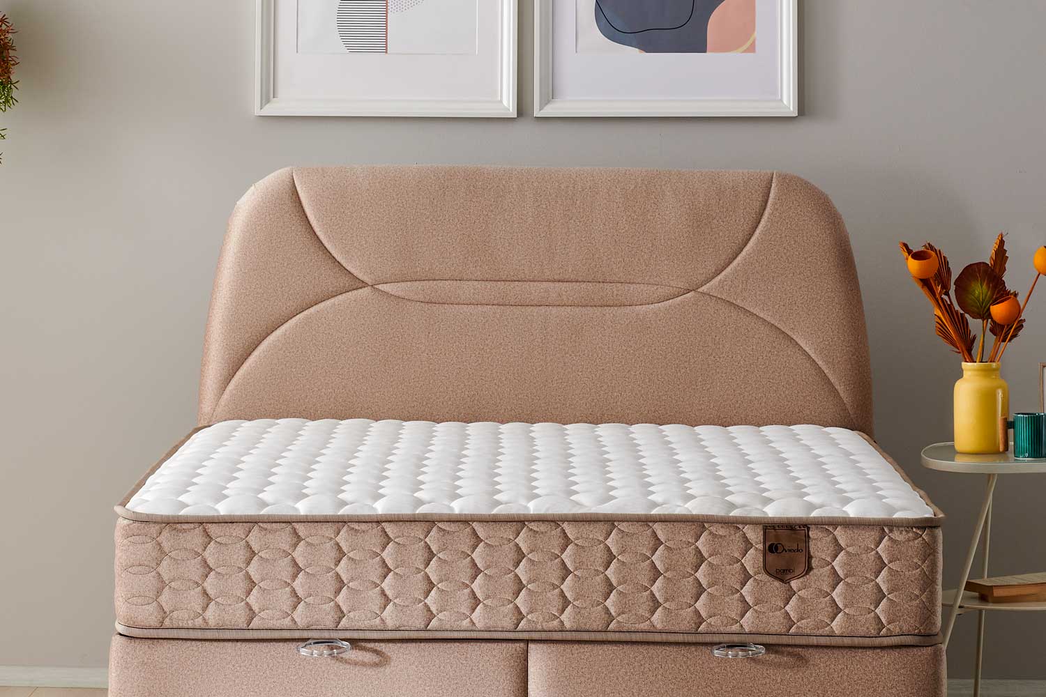 Тапицирана табла за легло «Oviedo»