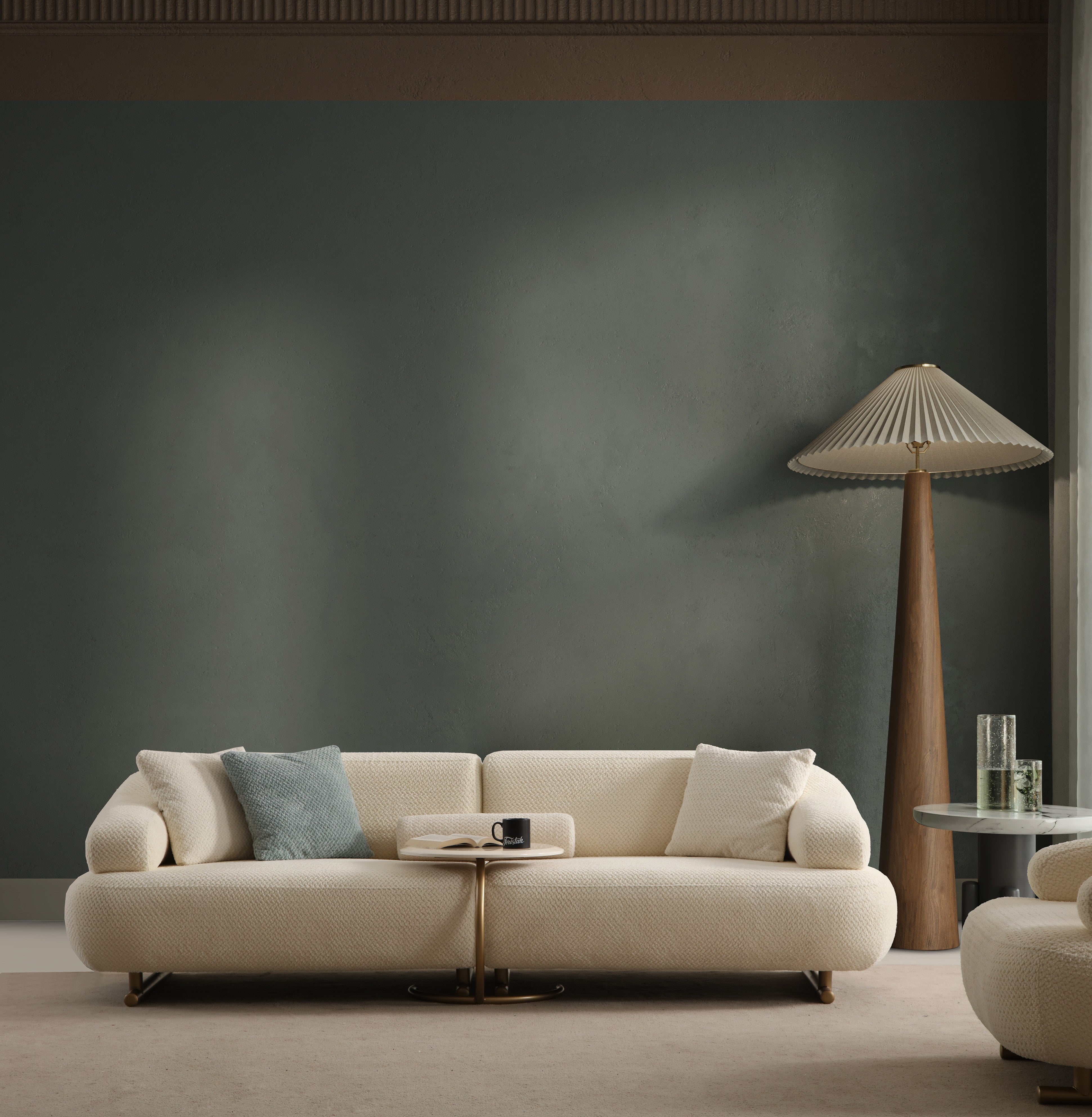 Триместен диван Prada