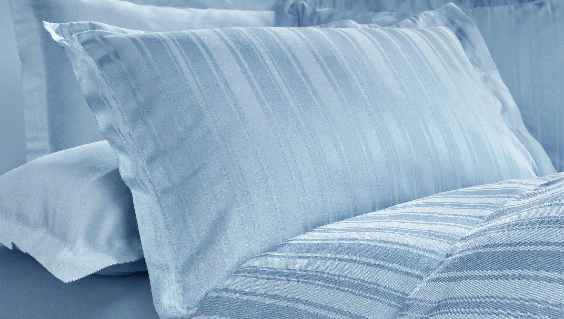 Двоен спален комплект «Shelly Indigo» - 4 части, памучен сатен, бамбук