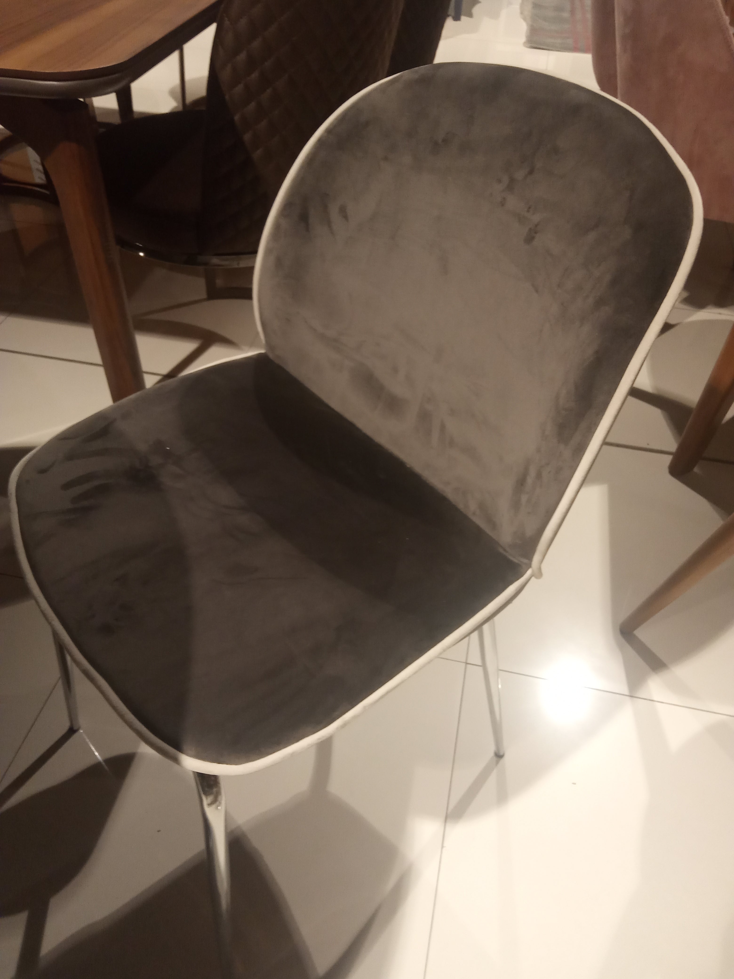 Трапезен стол Tarik Soho Аутлет