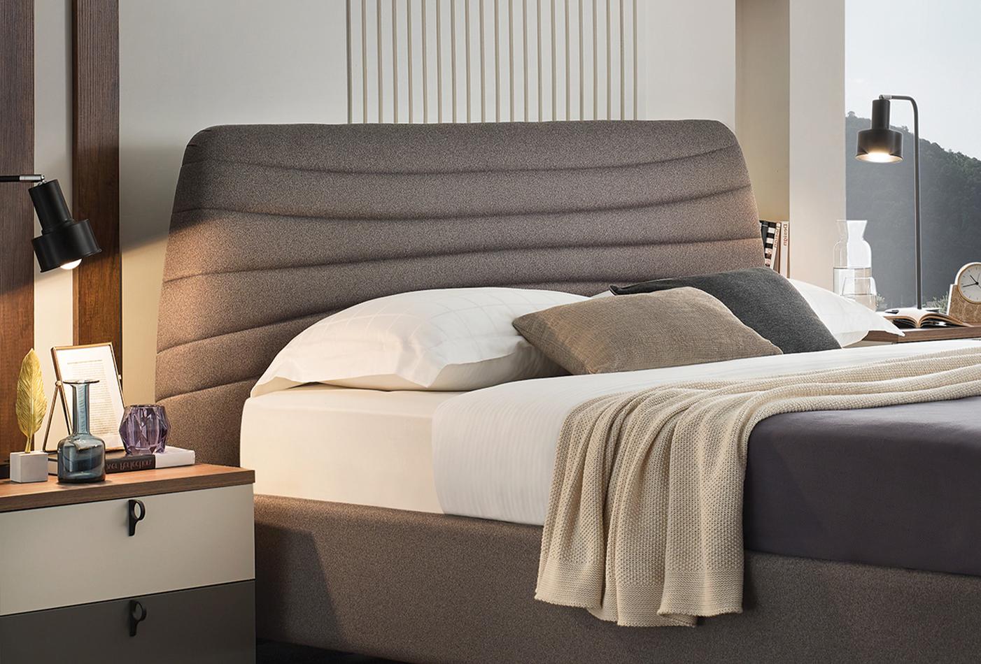 Тапицирана основа за легло «Cordell» с място за съхранение, повдигащ механизъм, система за безшумно затваряне