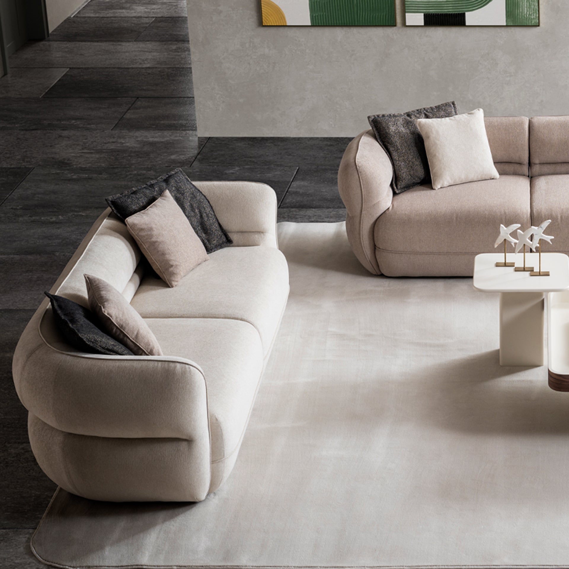 Триместен диван «Alfa» + 2 декоративни възглавници, ширина 255см