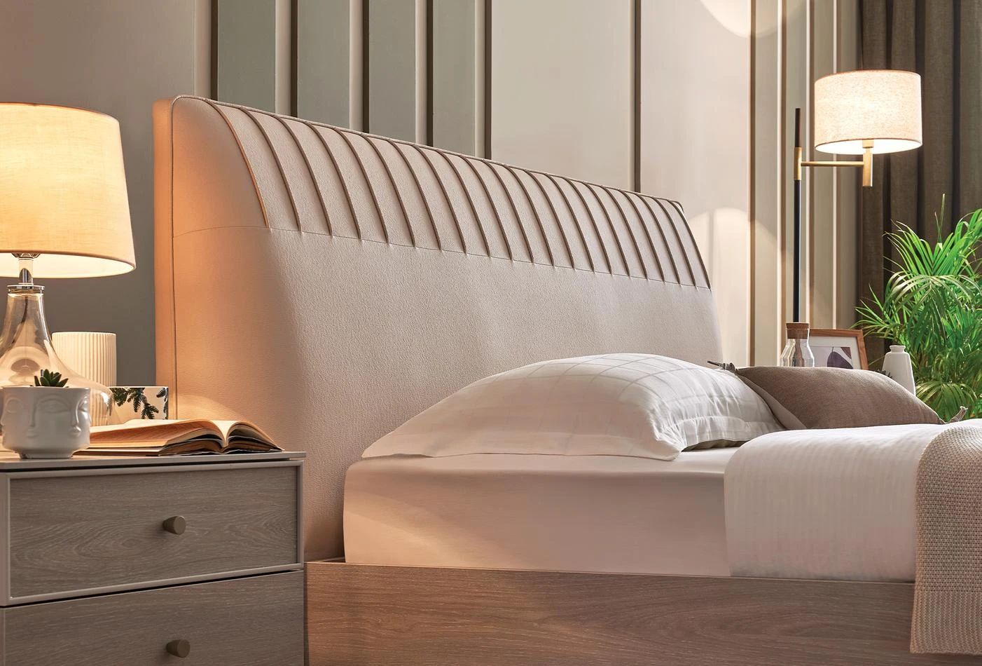 Тапицирана табла за легло «Basel»