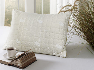 Възглавница «Yun» с вълна