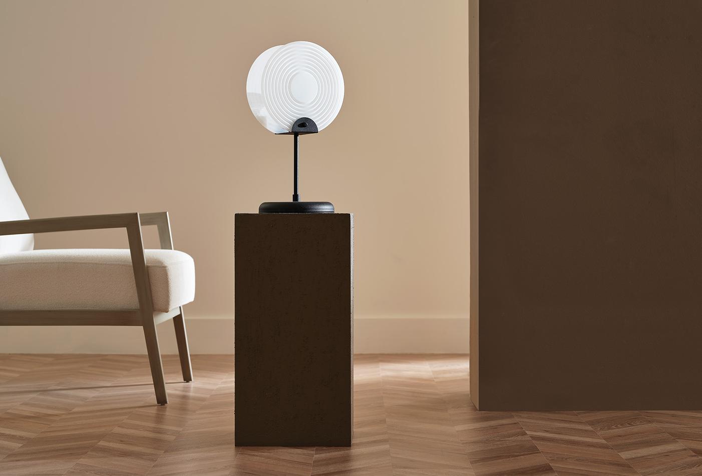 Настолна лампа «Sole»