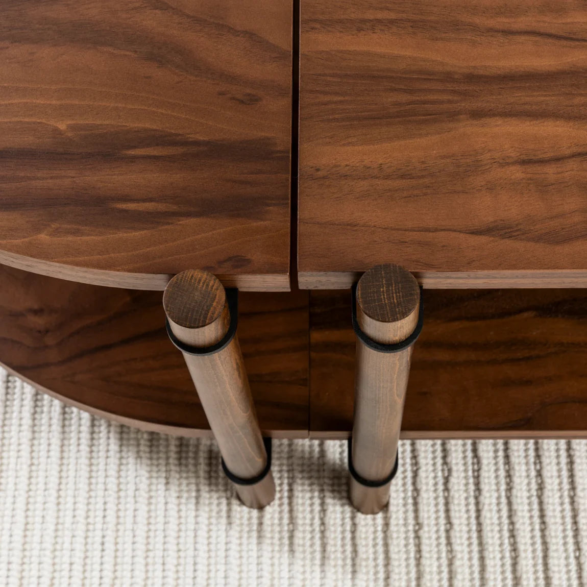 ТВ конзола «Cosmos» с размер 183х47х48см