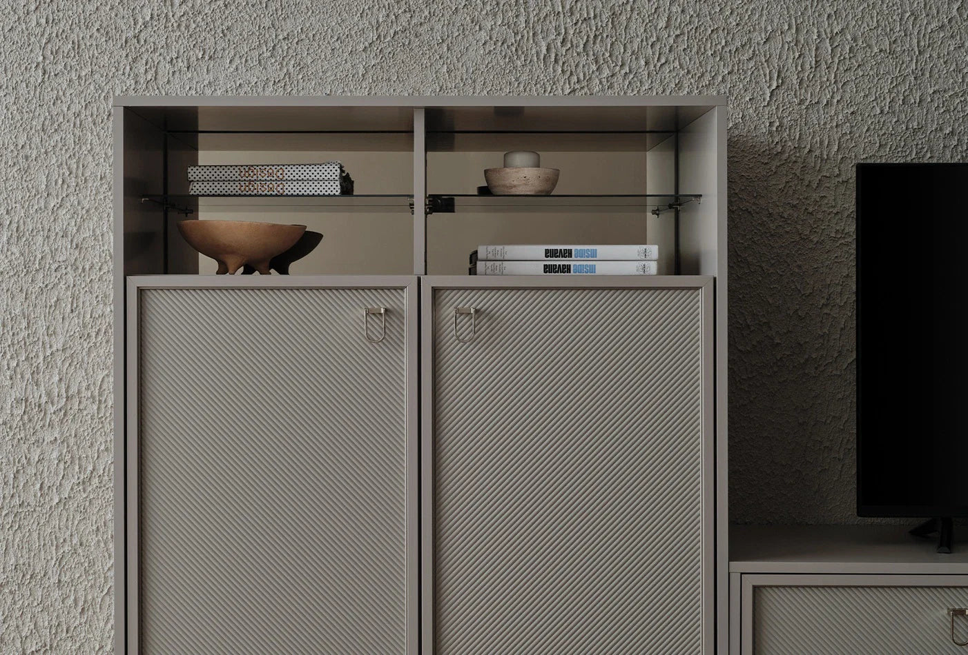 ТВ шкаф «Hera» с размер 105х145х48см