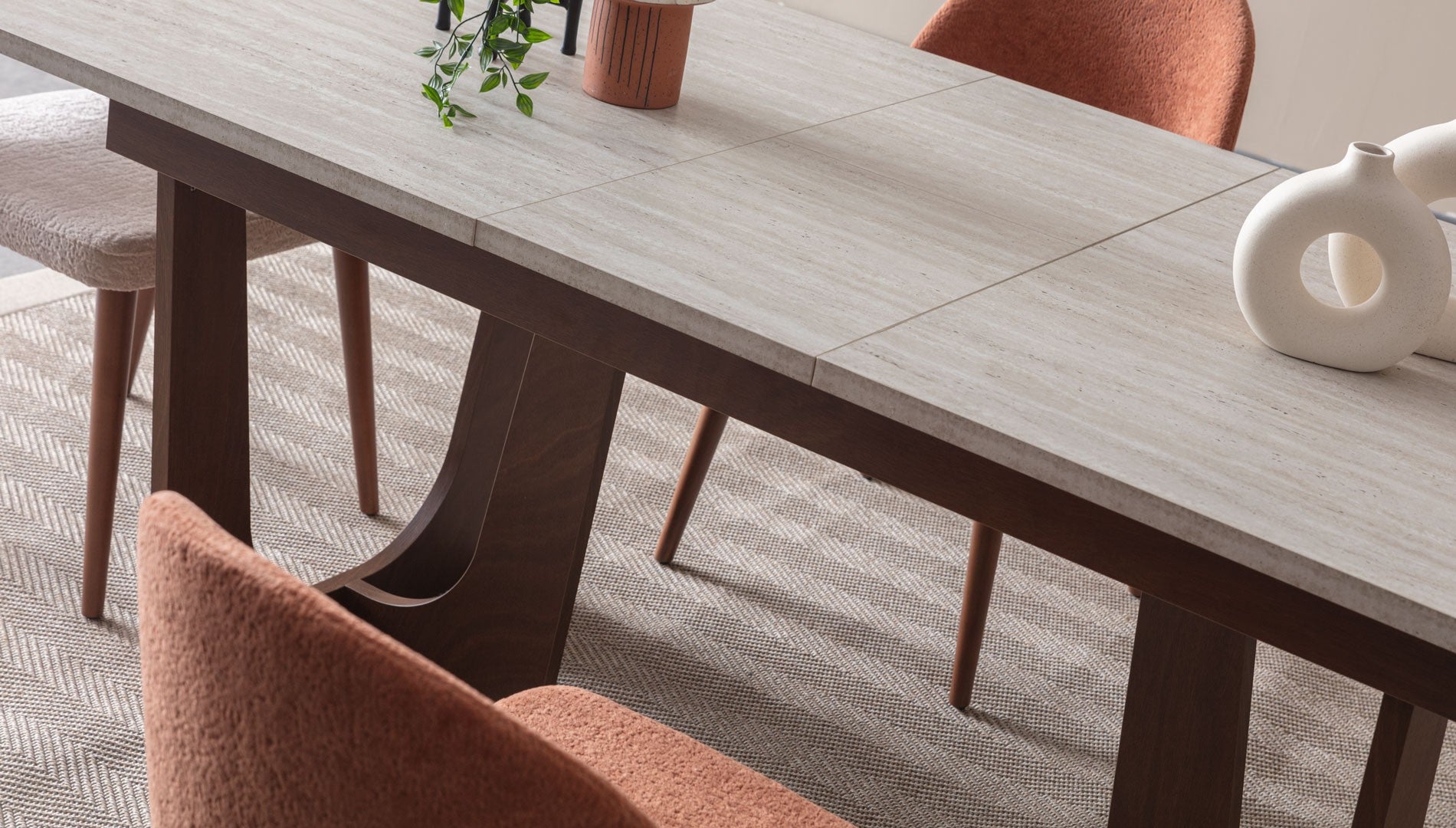 Трапезна разтегателна маса «Malaga» с размер 160х75х95см