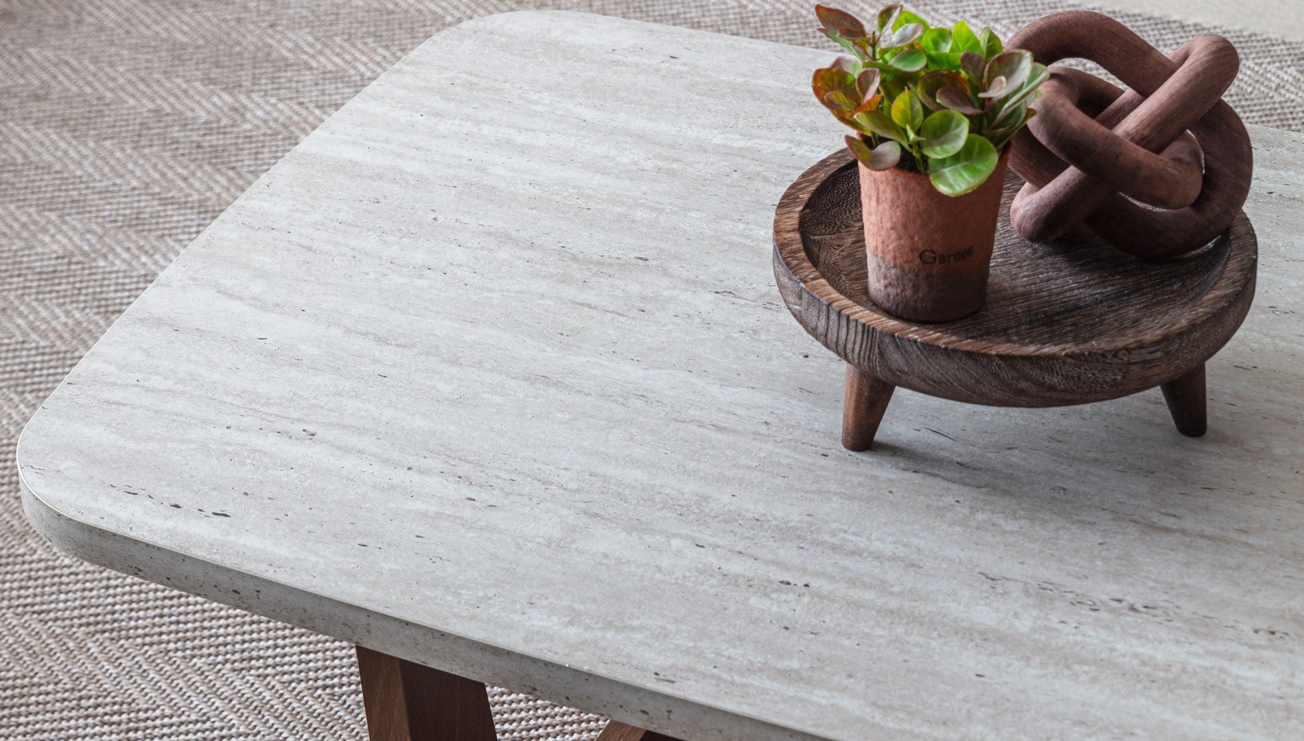 Холна маса «Malaga» с размер 123х47х67см