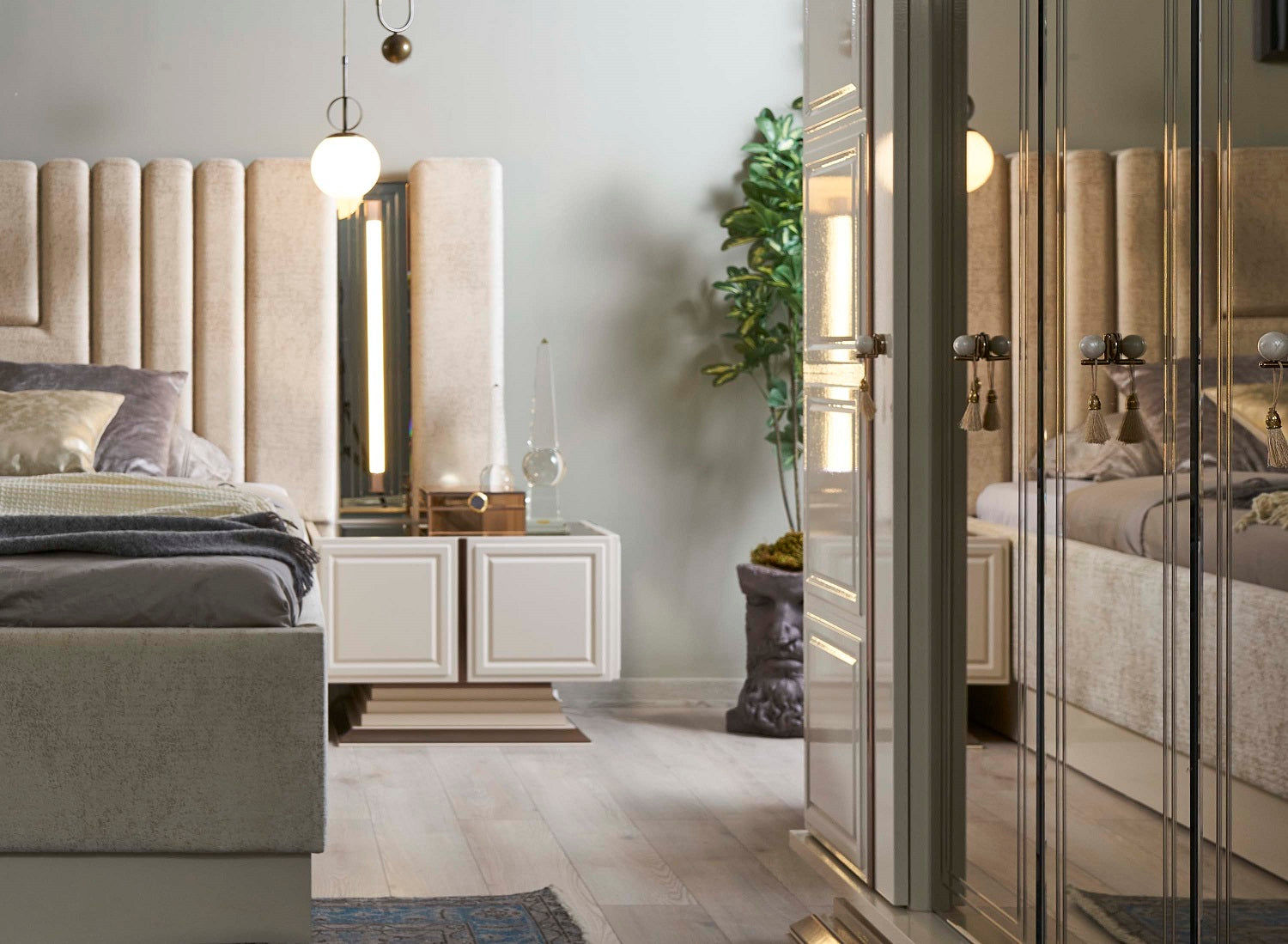 Тапицирано легло «Felix» + табла с осветление - с място за съхранение, повдигащ механизъм