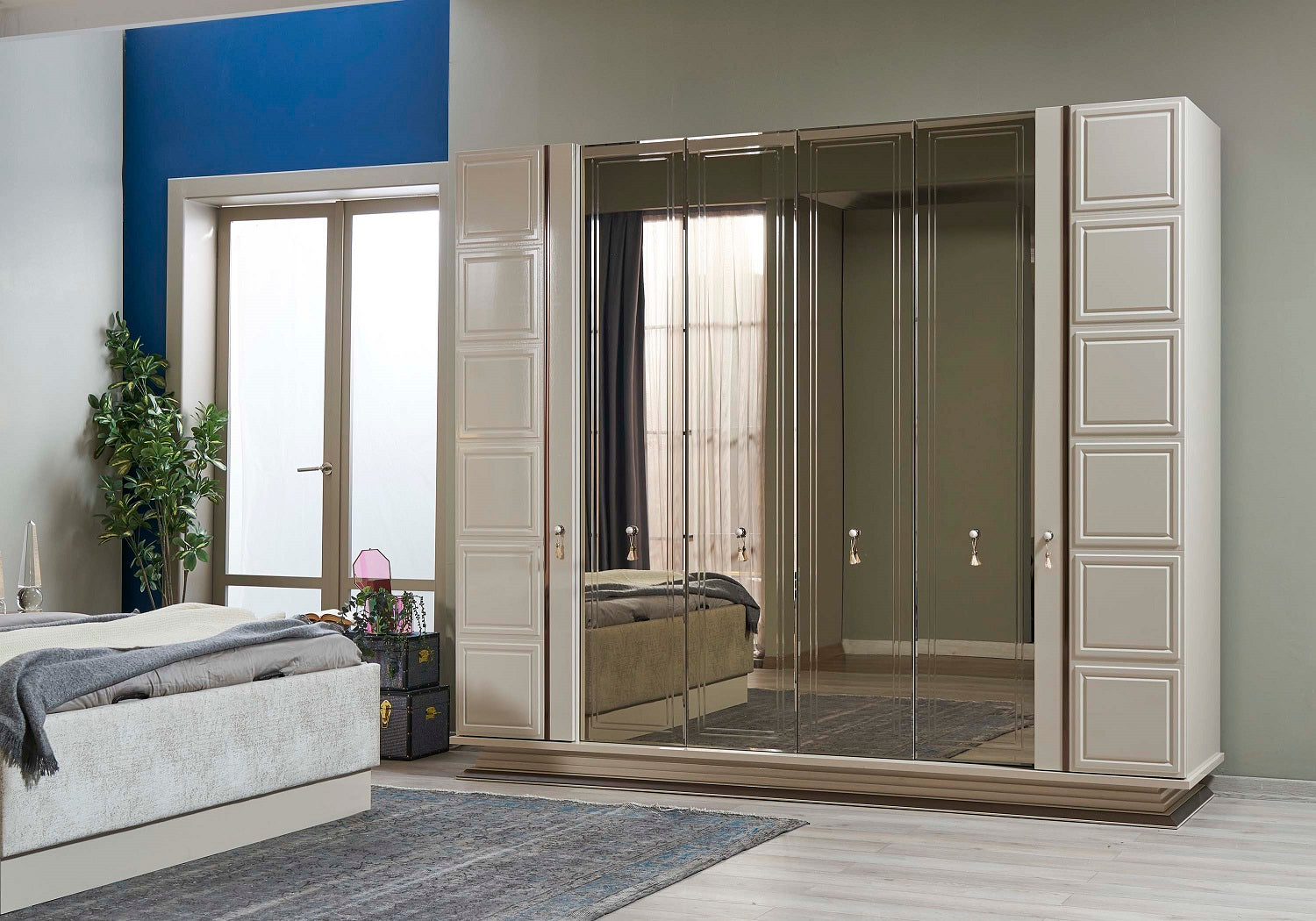 Шесткрилен гардероб Felix