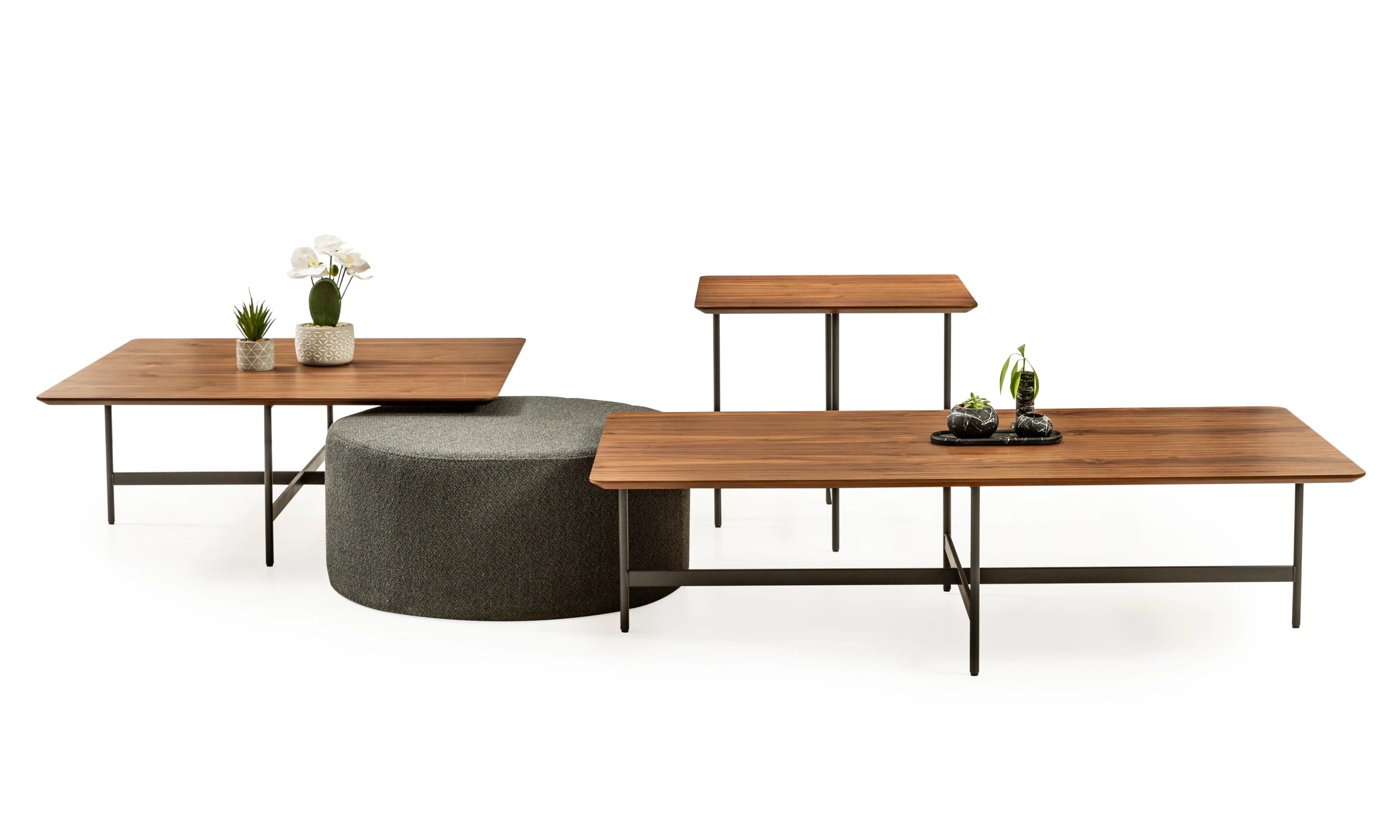 Холна маса «Madra 1325» с размер 130х36х68см