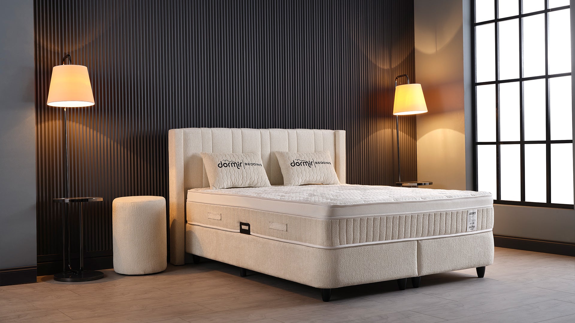 Тапицирано легло «Jerry» + Матрак и табла - с място за съхранение и система за безшумно затваряне