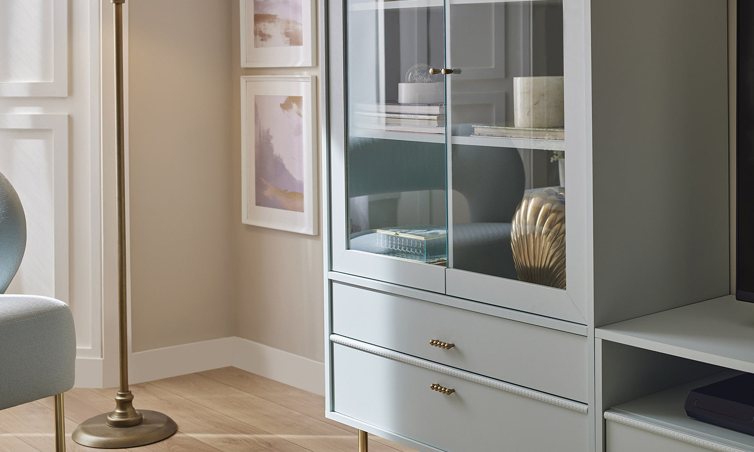 ТВ библиотека «Karlin» с размер 90х160х48см