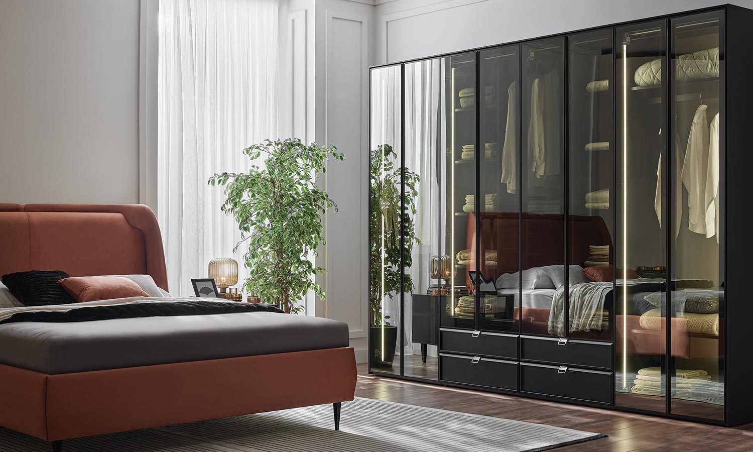 Осемкрилен гардероб «Krista» стъклени врати, ширина 293см