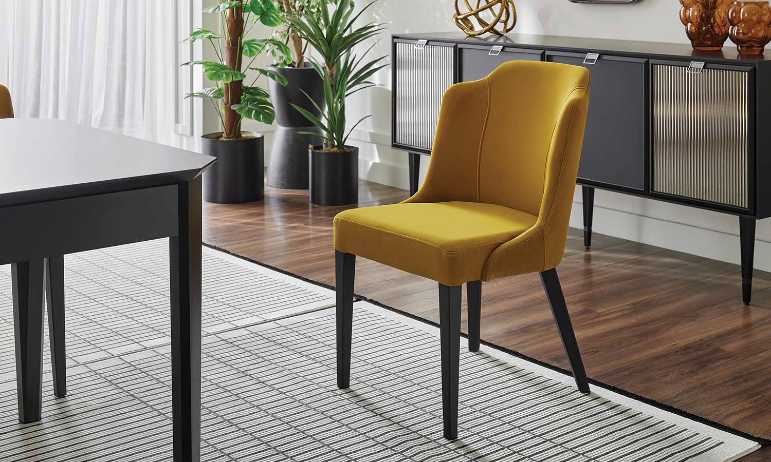 Трапезен стол «Krista Alternative» с тапицерия