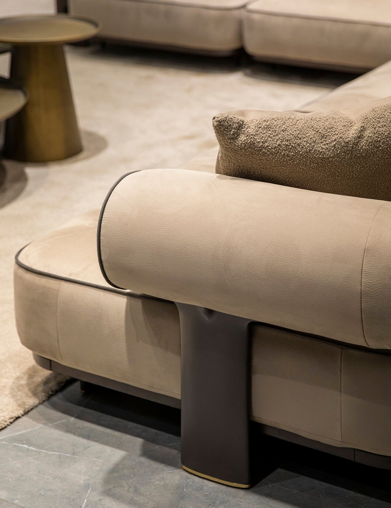 26 готови конфигурации на модулен диван «Kyoto»