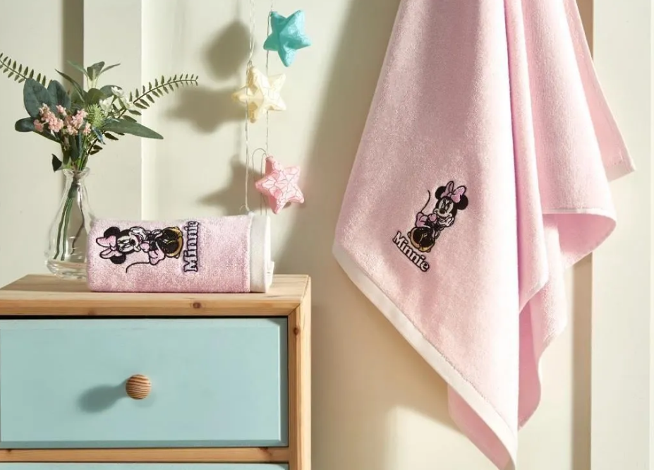 Детски сет за баня Disney Minnie Mouse Heart Pembe