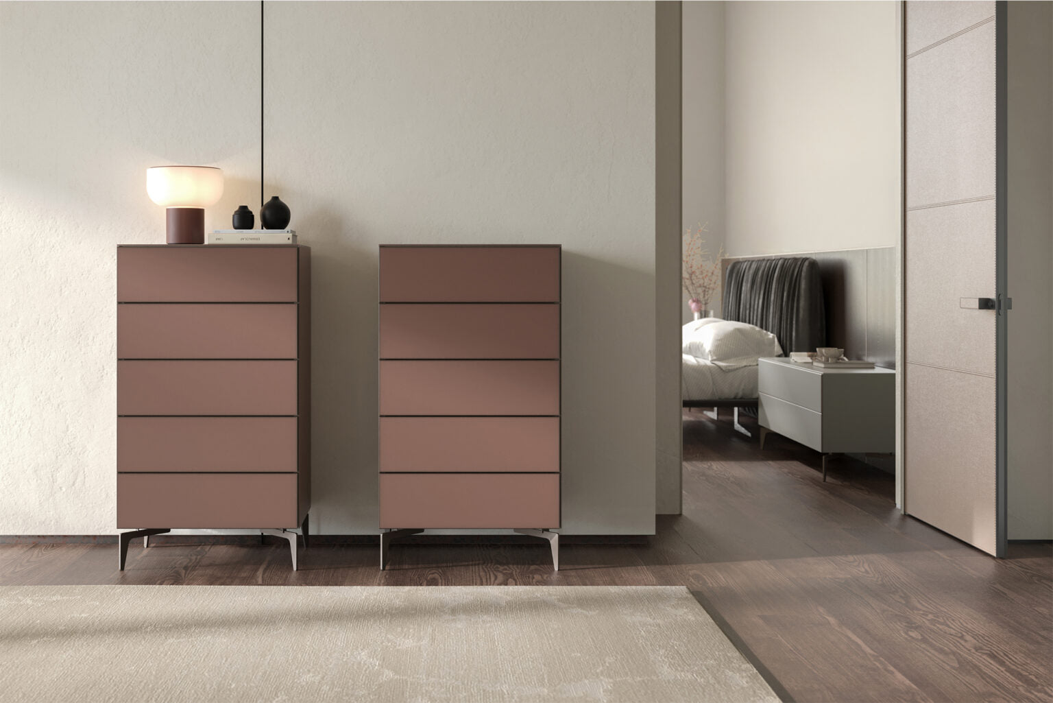 Скрин «Opal» с пет чекмеджета, стъклени чела и страници, размер 65х116х45см