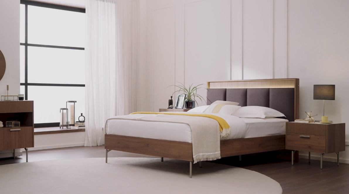 Легло «Pavia» + табла с осветление